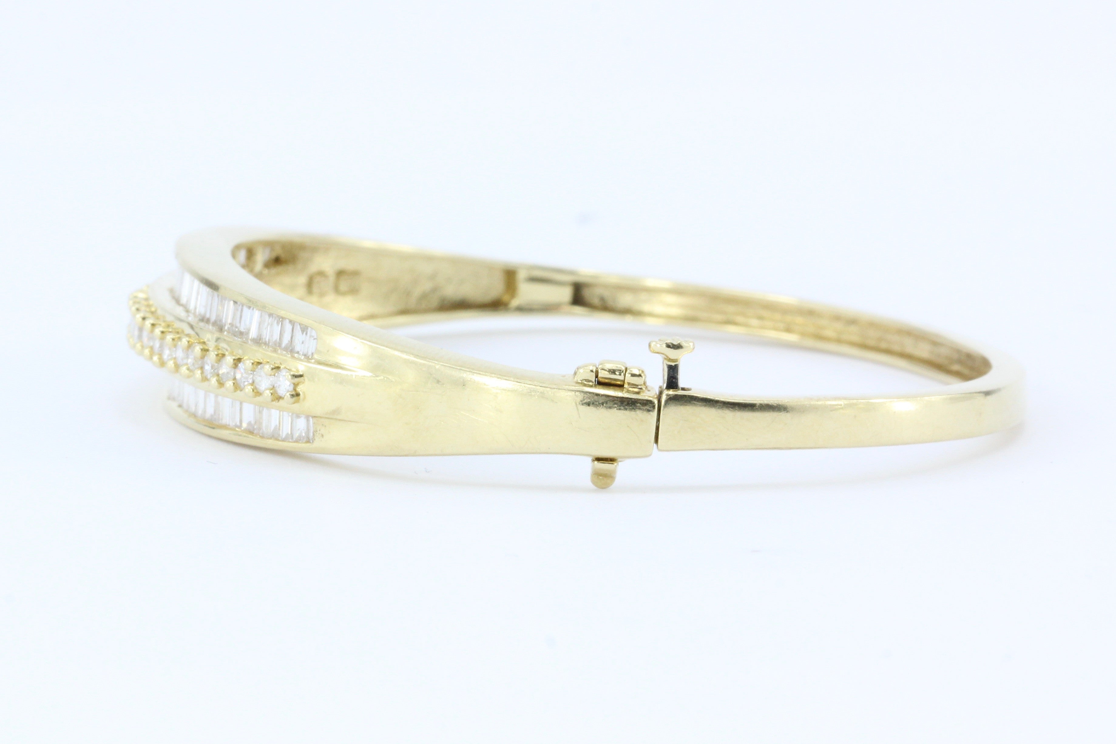 14K Gold 3 Carat Diamond Bangle Bracelet - Queen May