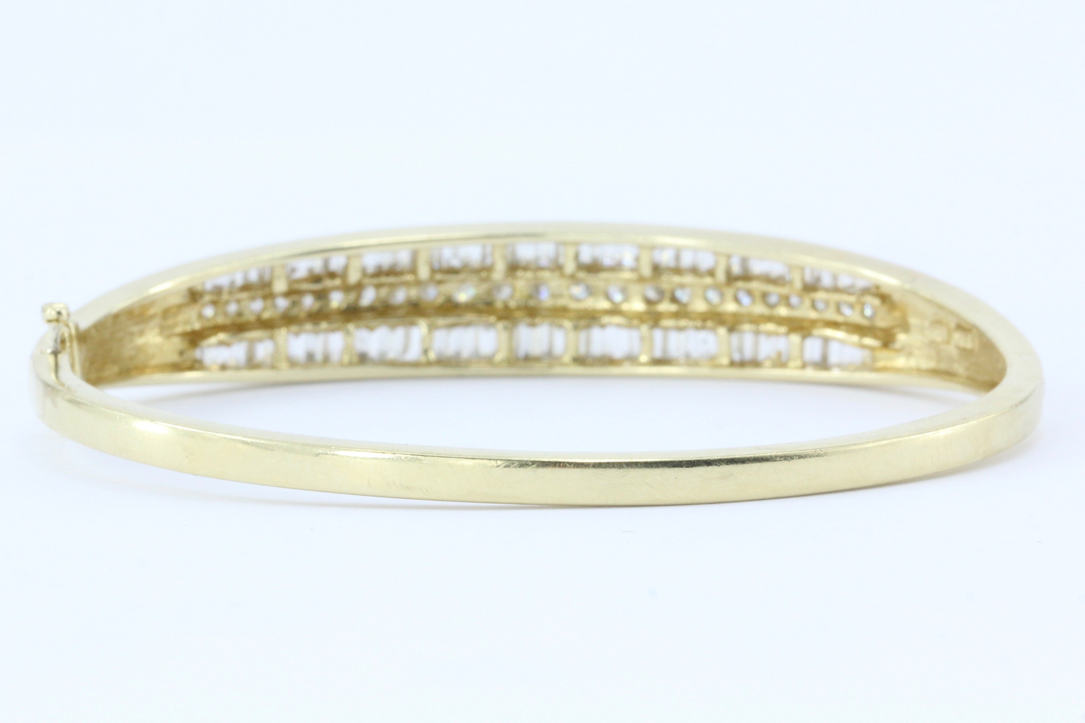 14K Gold 3 Carat Diamond Bangle Bracelet - Queen May