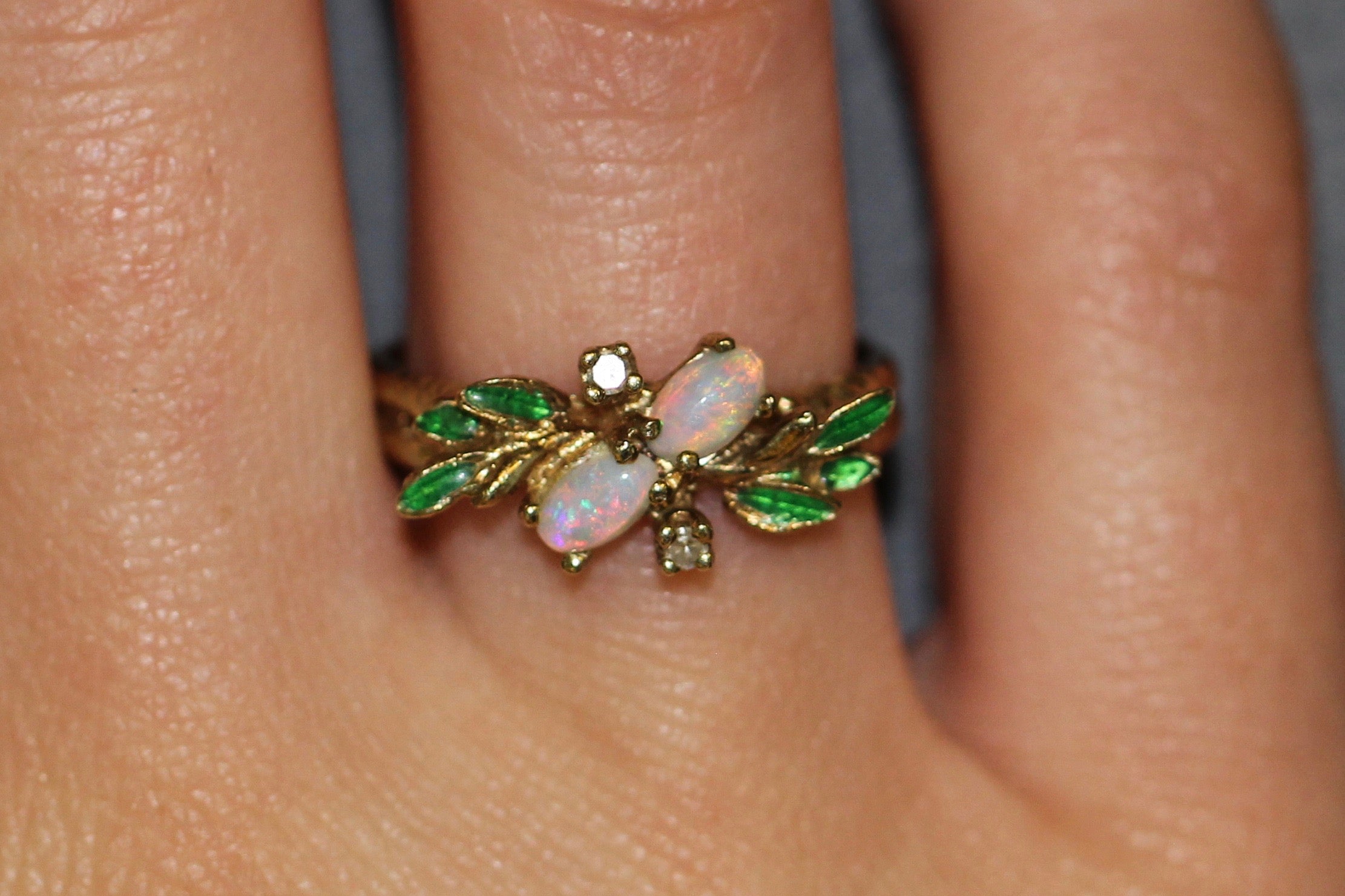 Retro 14K Gold Opal Diamond & Enamel Leaf Ring C.1960's - Queen May