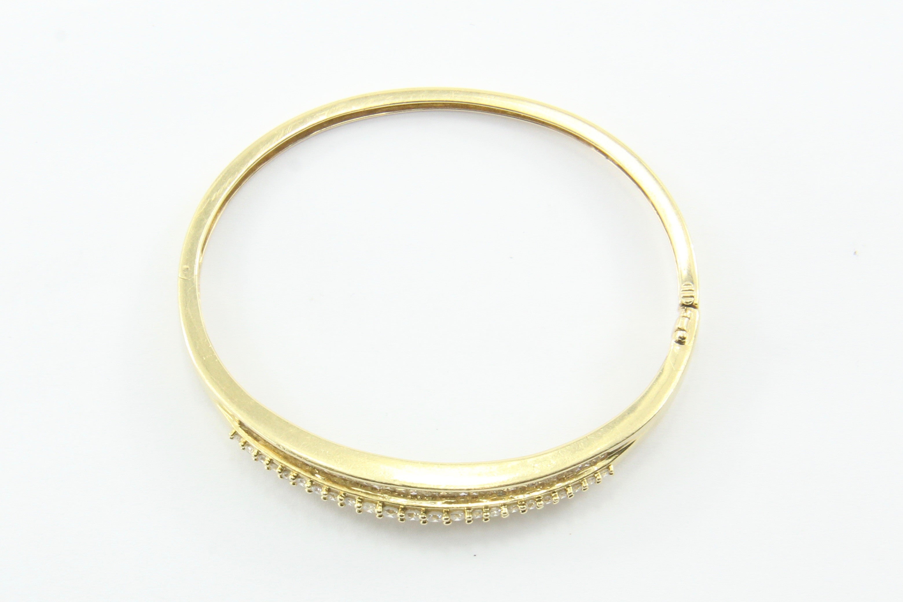 14K Gold 3 Carat Diamond Bangle Bracelet - Queen May