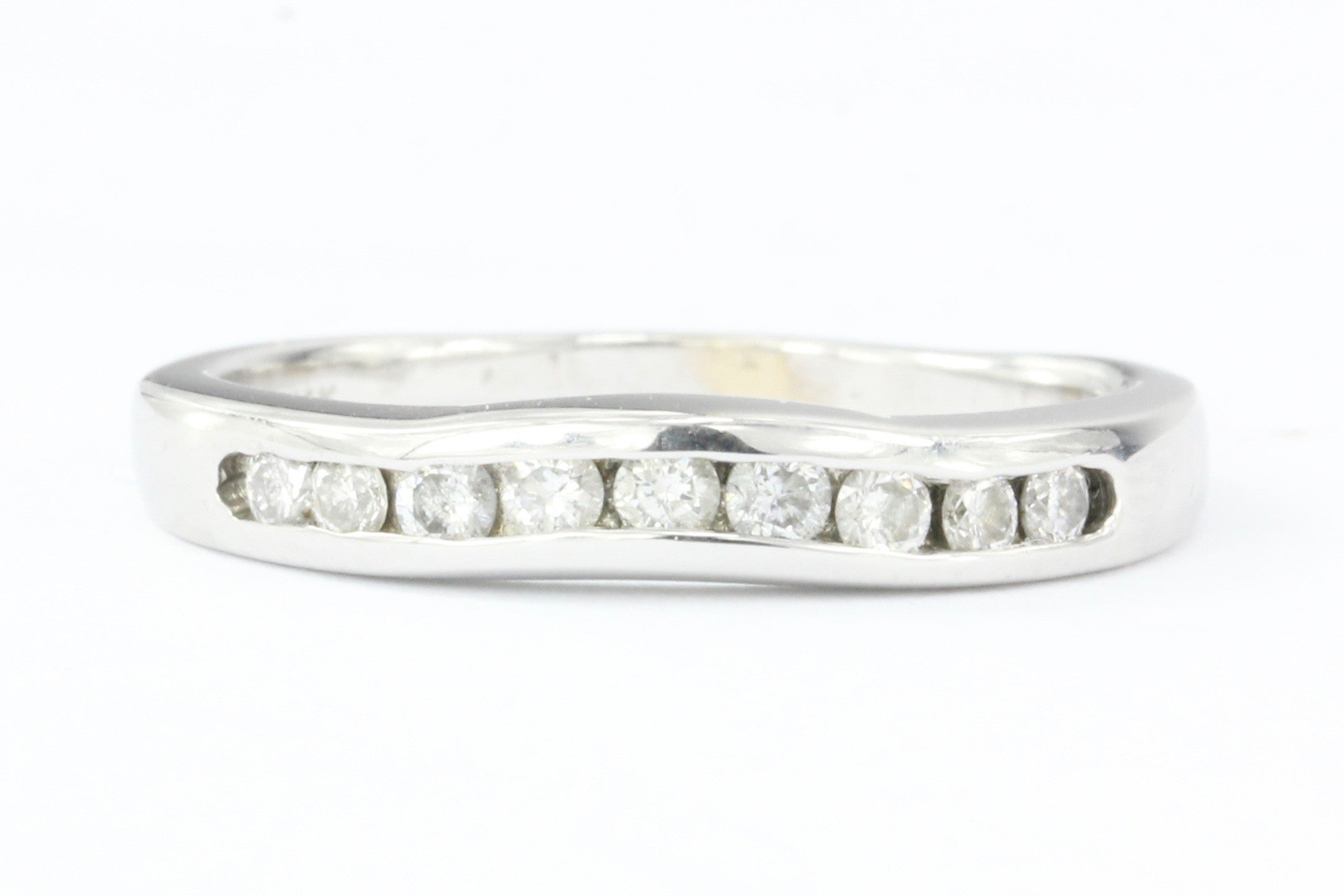 Vintage 14K White Gold Magicglo Diamond Wedding Band Ring Size 6.25 - Queen May