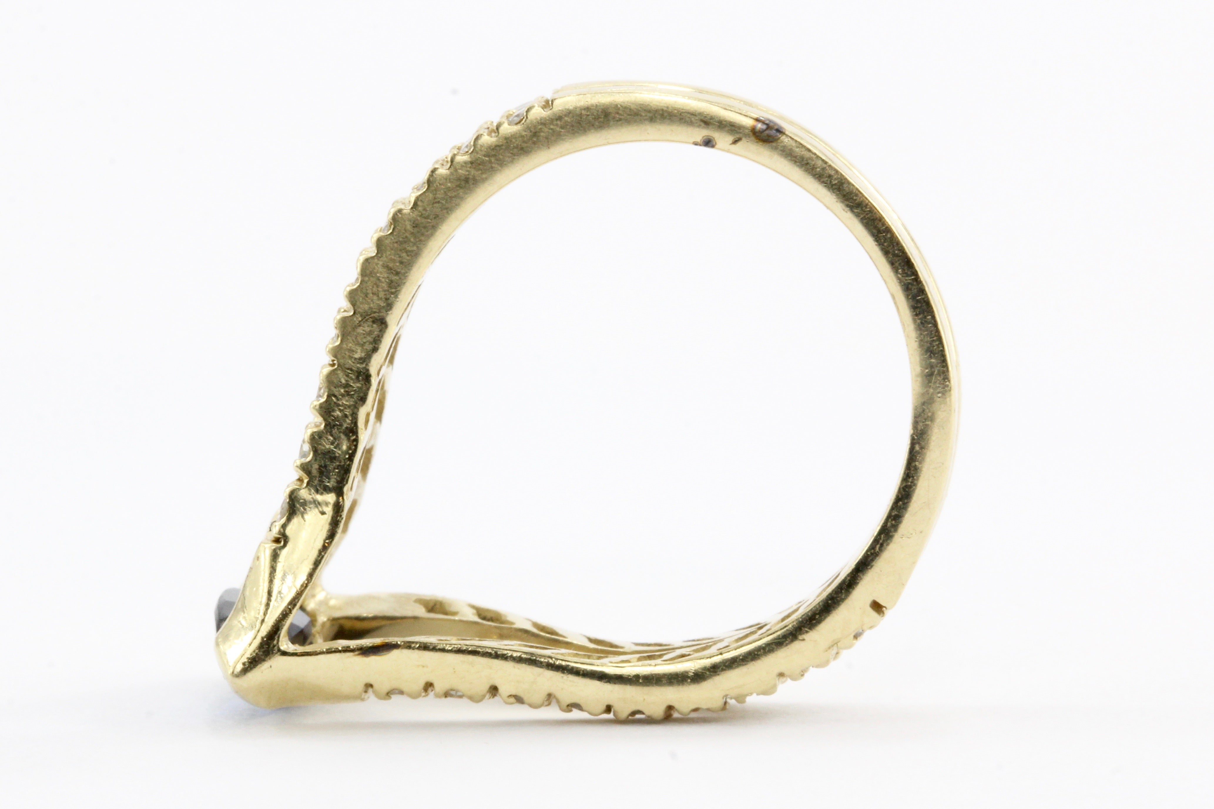 Retro 14k Gold .70 Carat Natural Blue Sapphire & Diamond Ring - Queen May