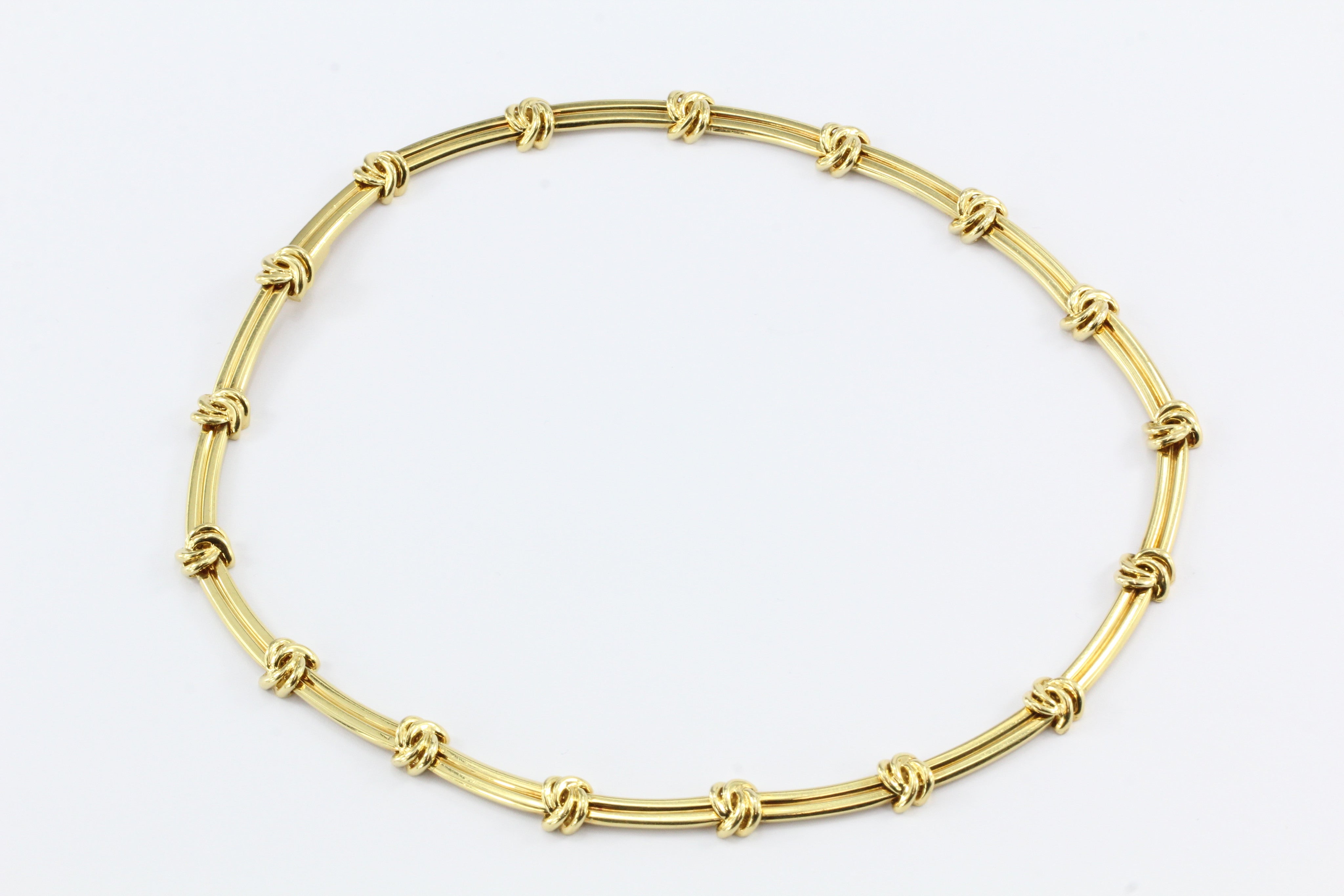 Tiffany & Co 18K Yellow Gold Love Knot Groove Link Necklace 15.5" - Queen May