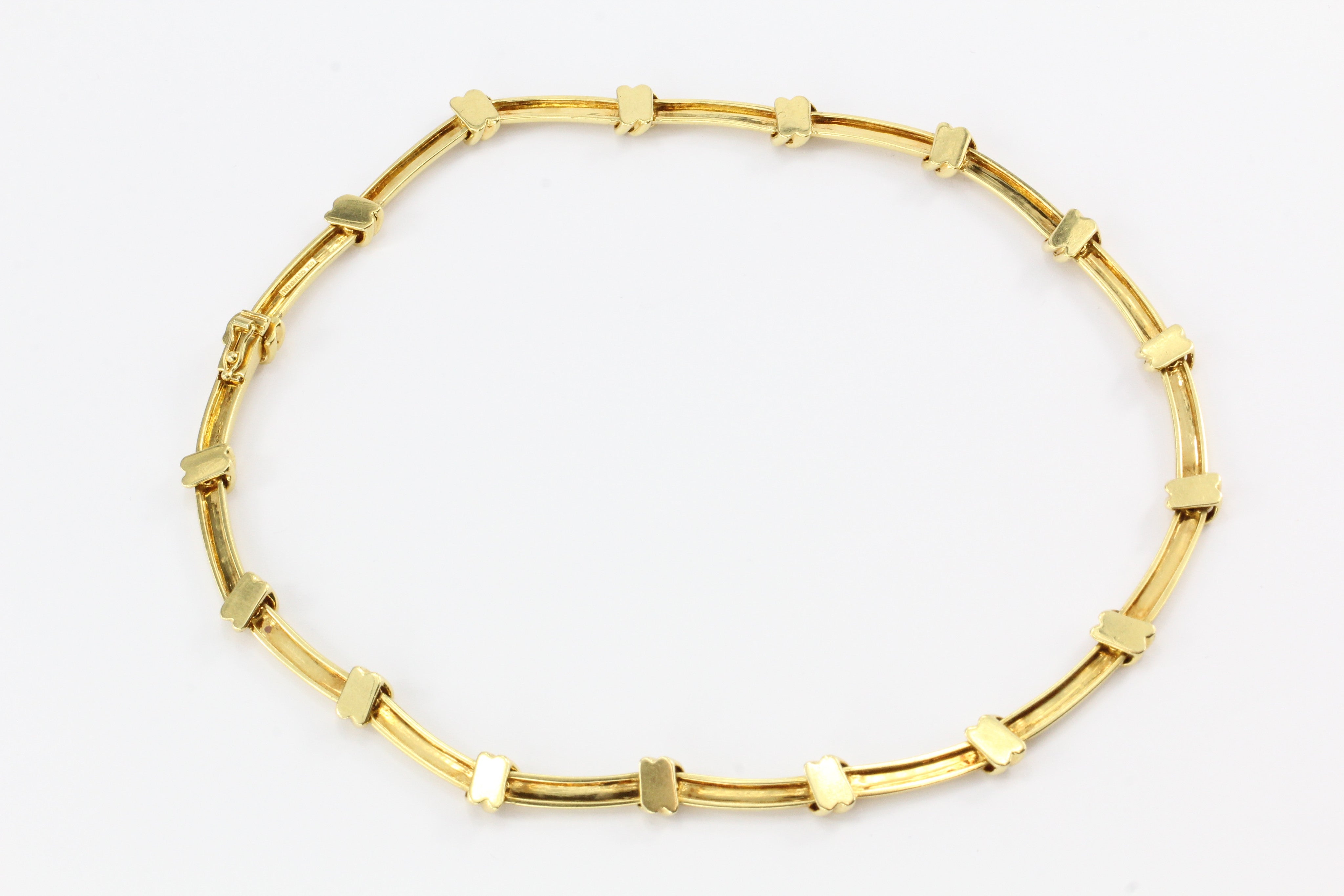 Tiffany & Co 18K Yellow Gold Love Knot Groove Link Necklace 15.5" - Queen May