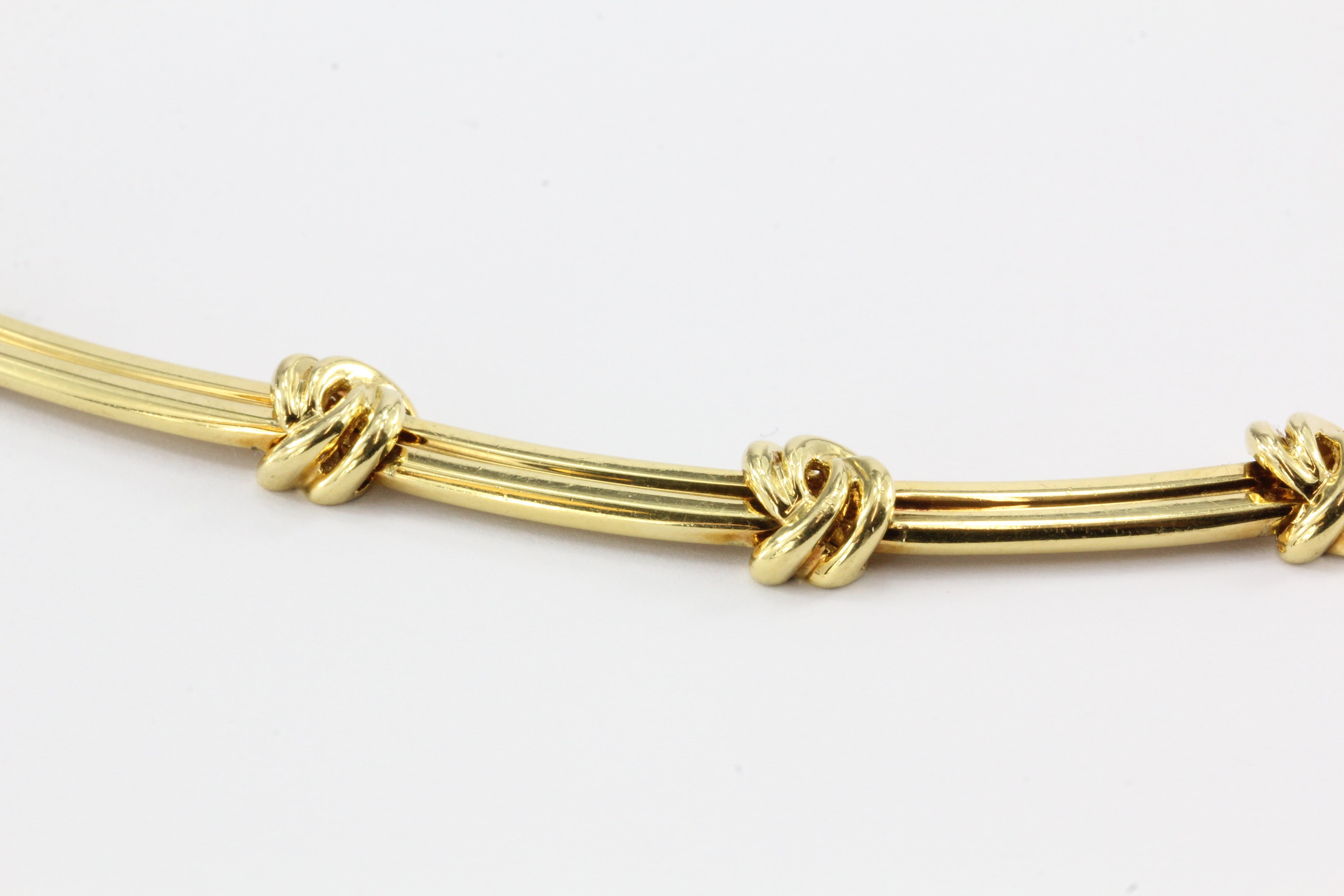 Tiffany & Co 18K Yellow Gold Love Knot Groove Link Necklace 15.5" - Queen May