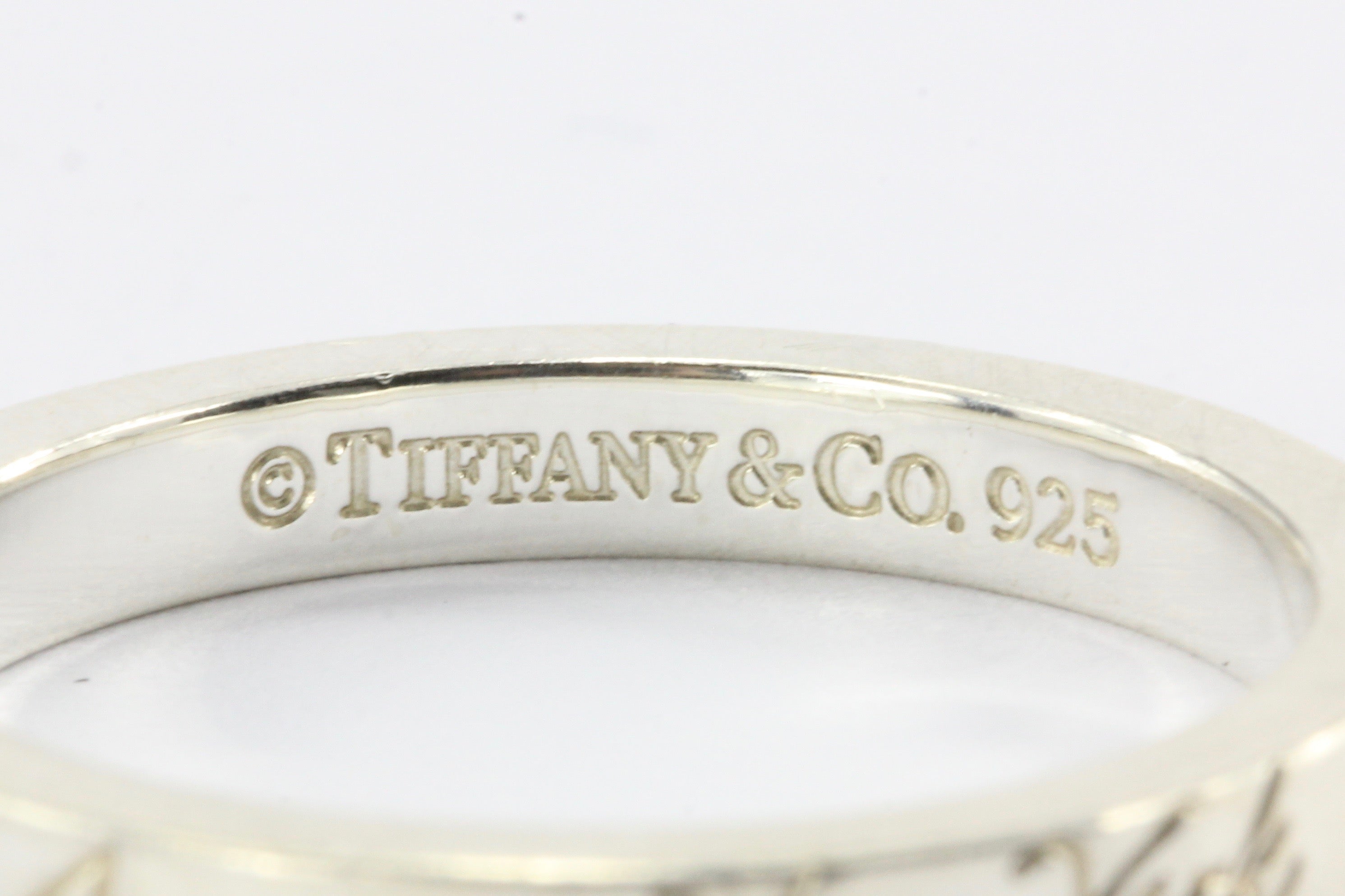 Tiffany & Co Sterling Silver 5th Ave Band Ring Size 7.75 - Queen May