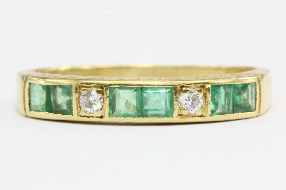 18k Gold Diamond Emerald Band Ring from London England c.1986 - Queen May