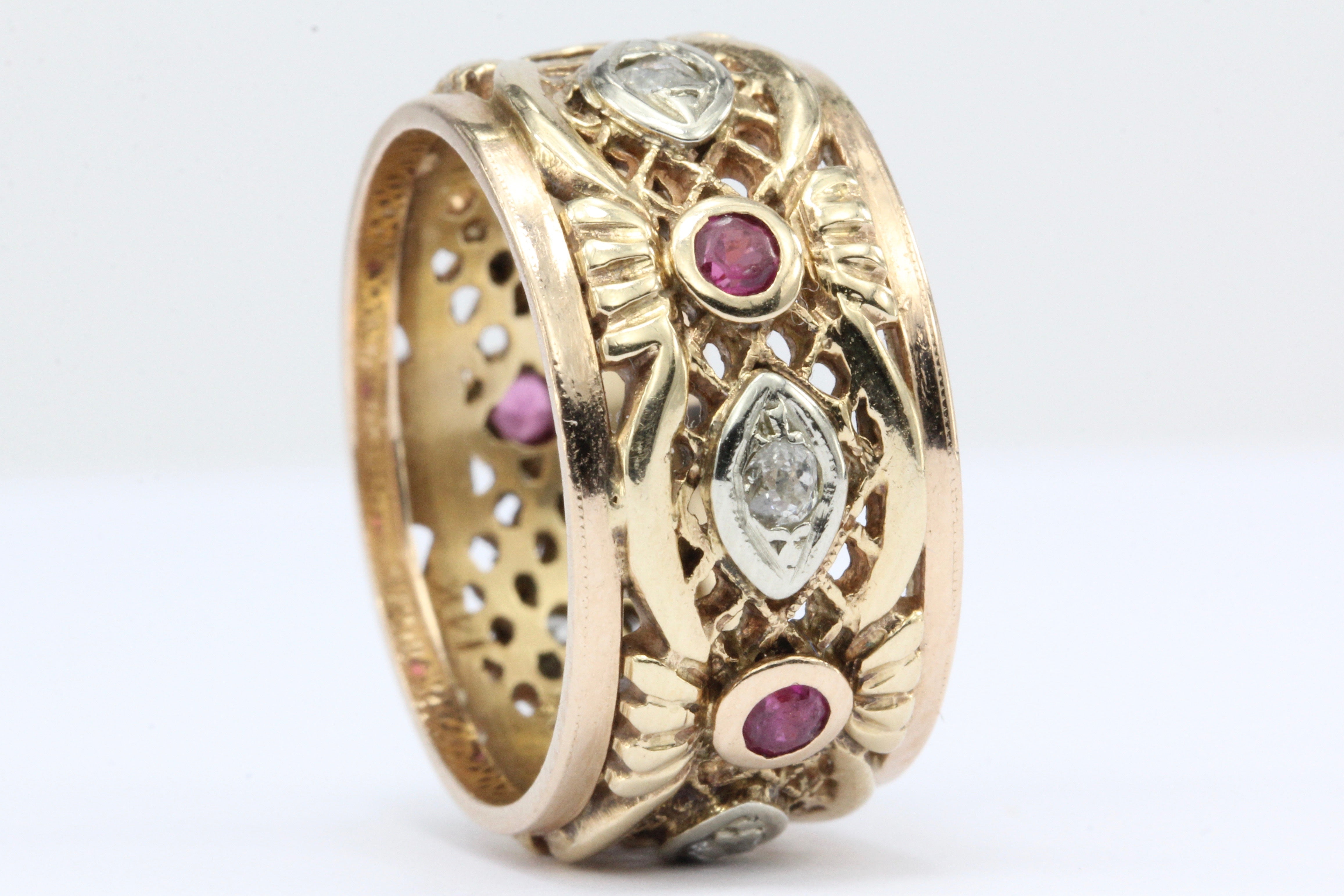 Retro 14K Rose Gold Diamond Ruby Pierced Cigar Band Ring C.1940's - Queen May