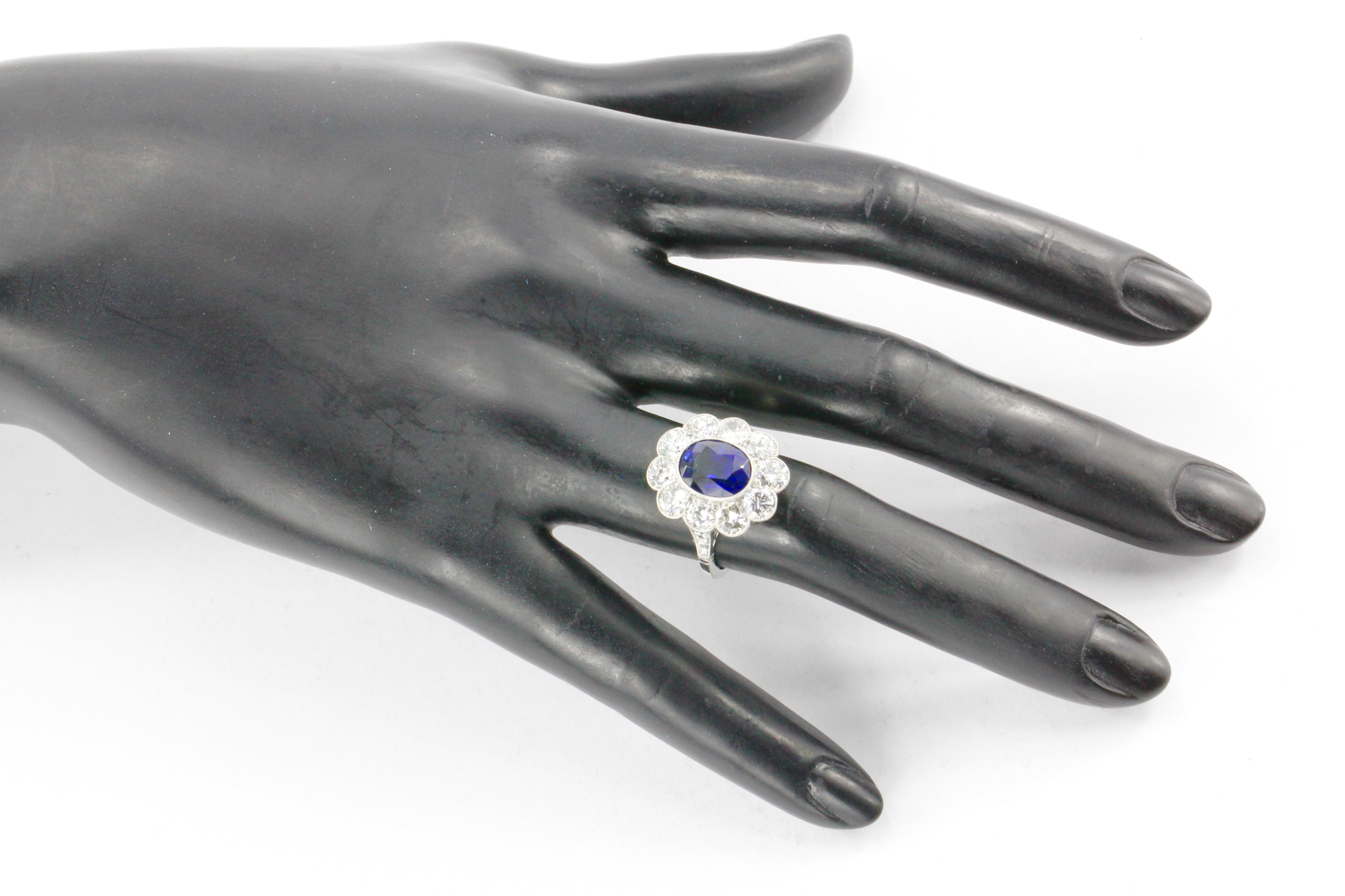 GIA Certified Natural No Treatment 4.08ct Sapphire in a Platinum & Diamond Setting - Queen May