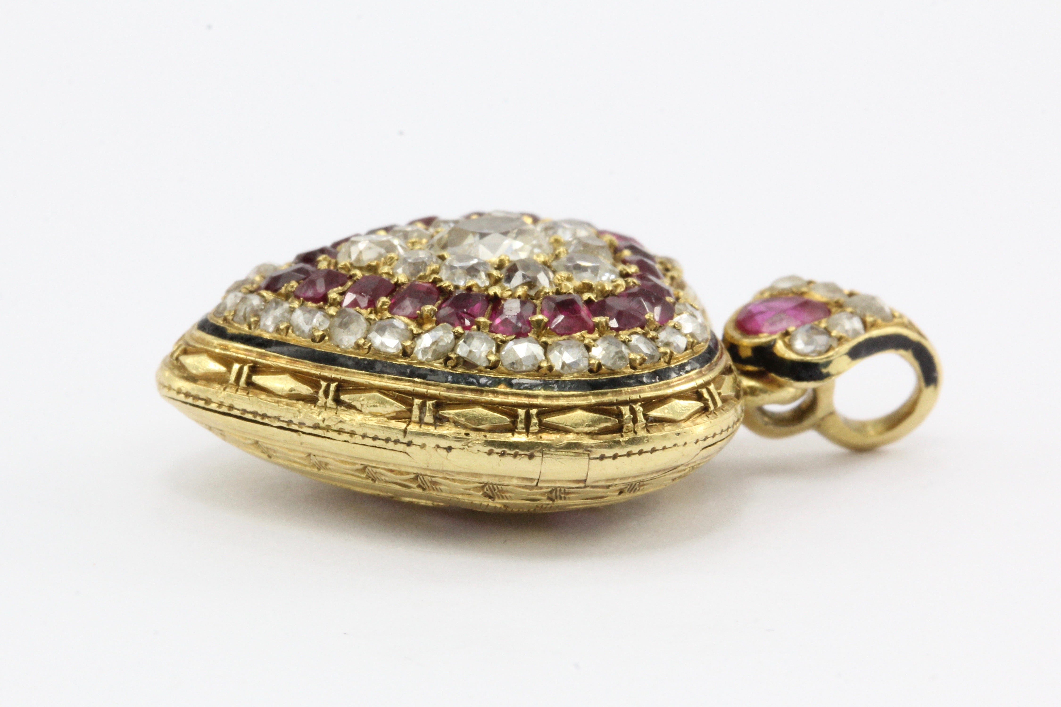 French Belle Epoque 18K Yellow Gold Old Mine Cut Ruby Rose Cut Heart Locket - Queen May
