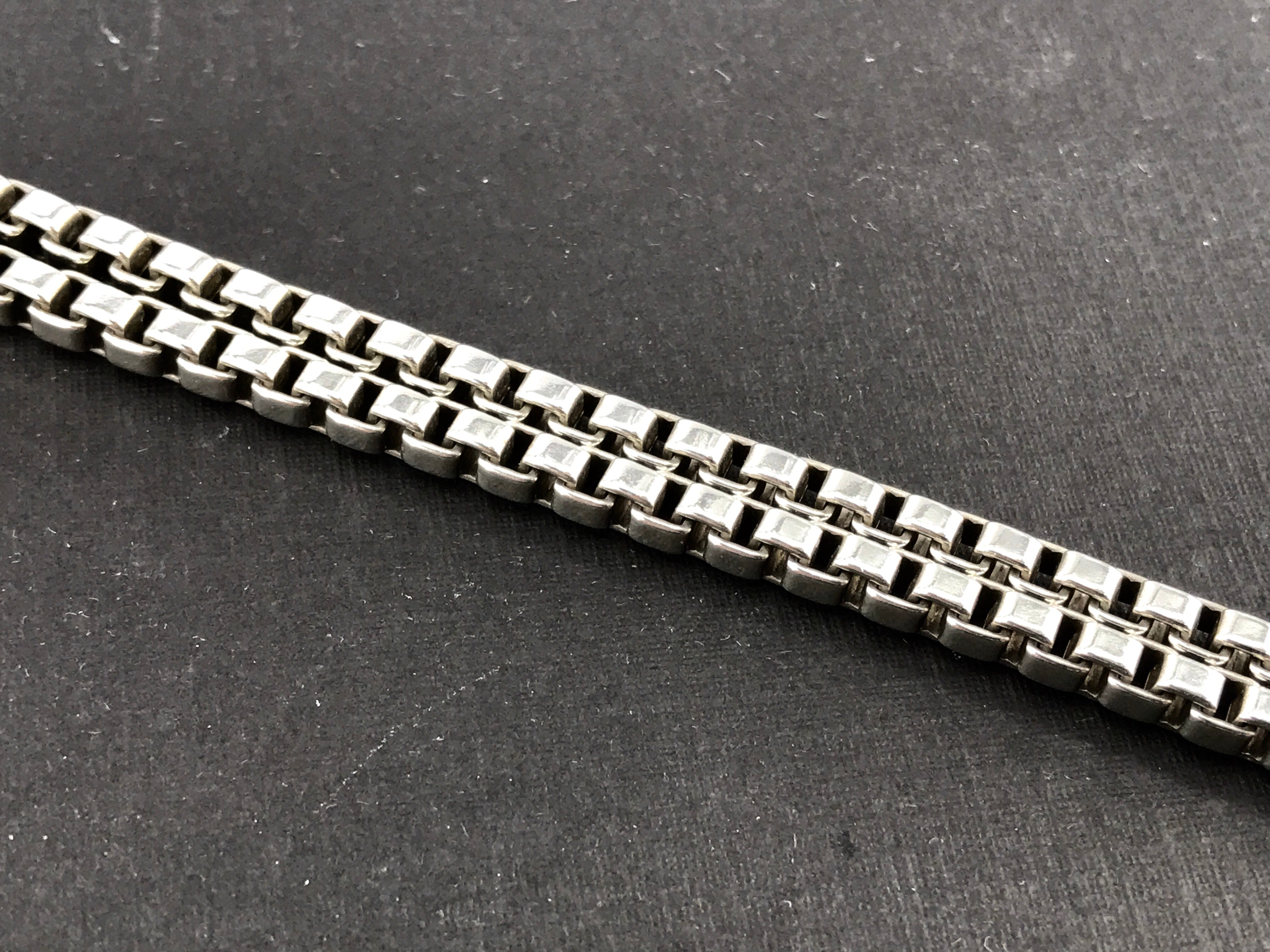 Tiffany & Co Sterling Silver Venetian Box Link Chain Necklace 18" - Queen May