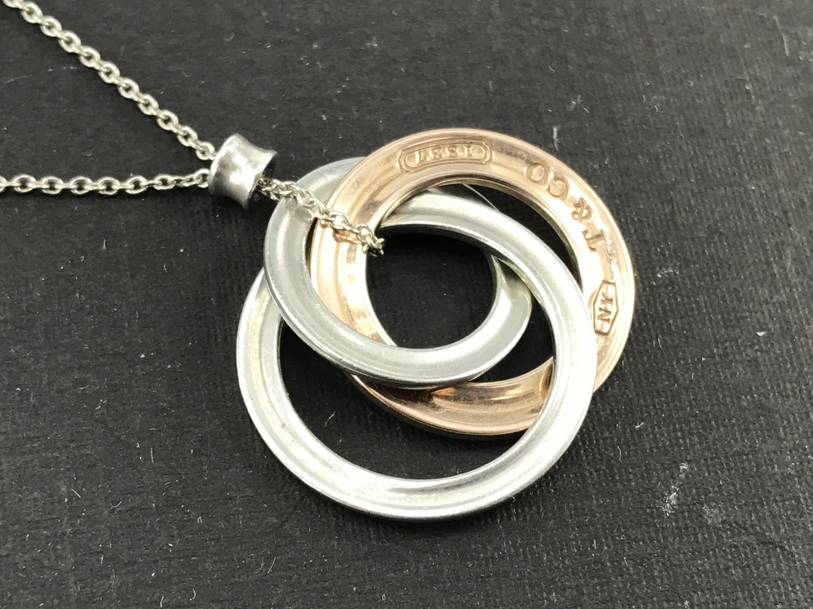 Tiffany & Co 1837 Collection Interlocking Circles Pendant & Necklace - Queen May