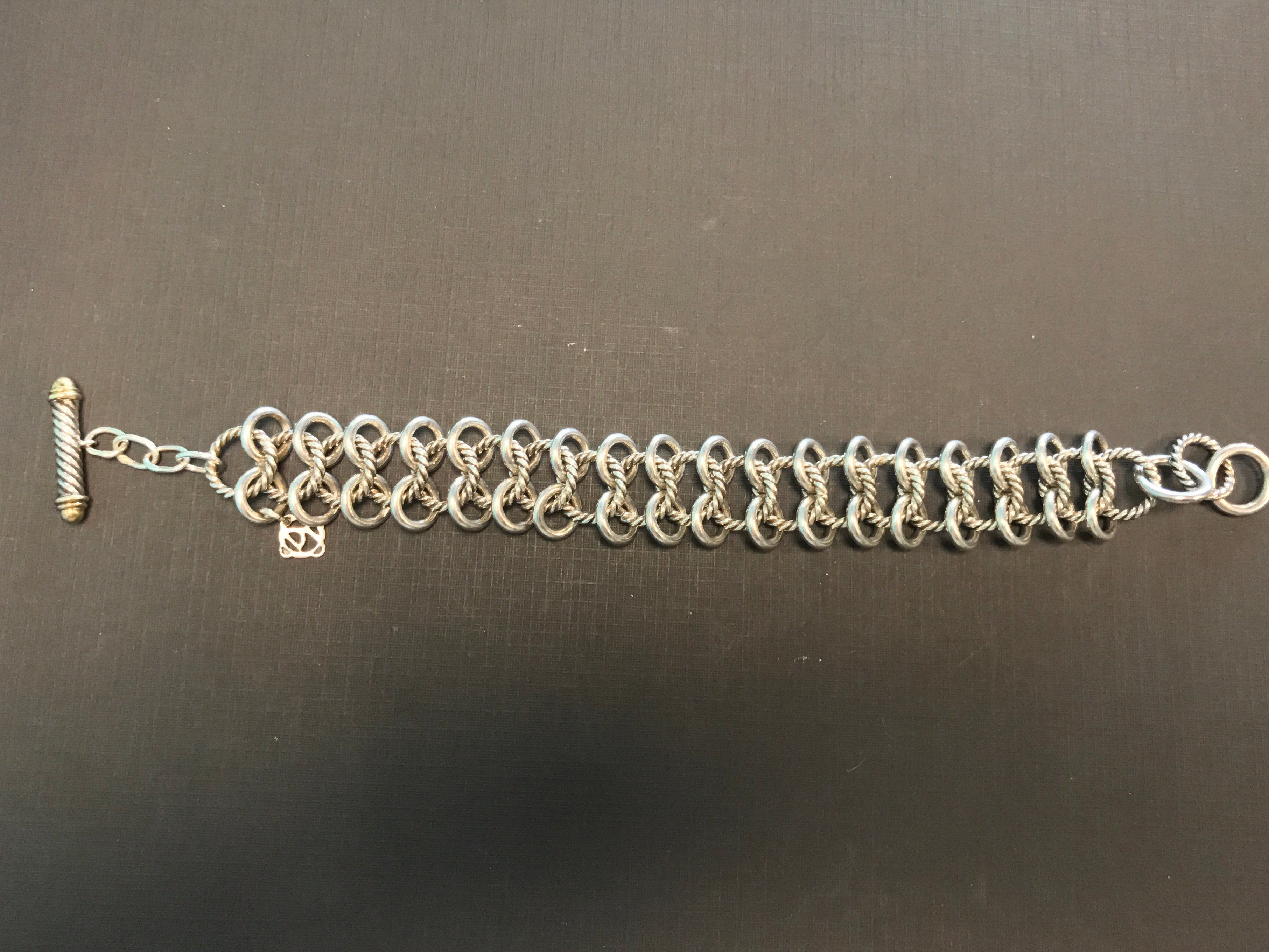 David Yurman Sterling Silver 18K Interlocking Circle Link Toggle Bracelet 7.5 - Queen May