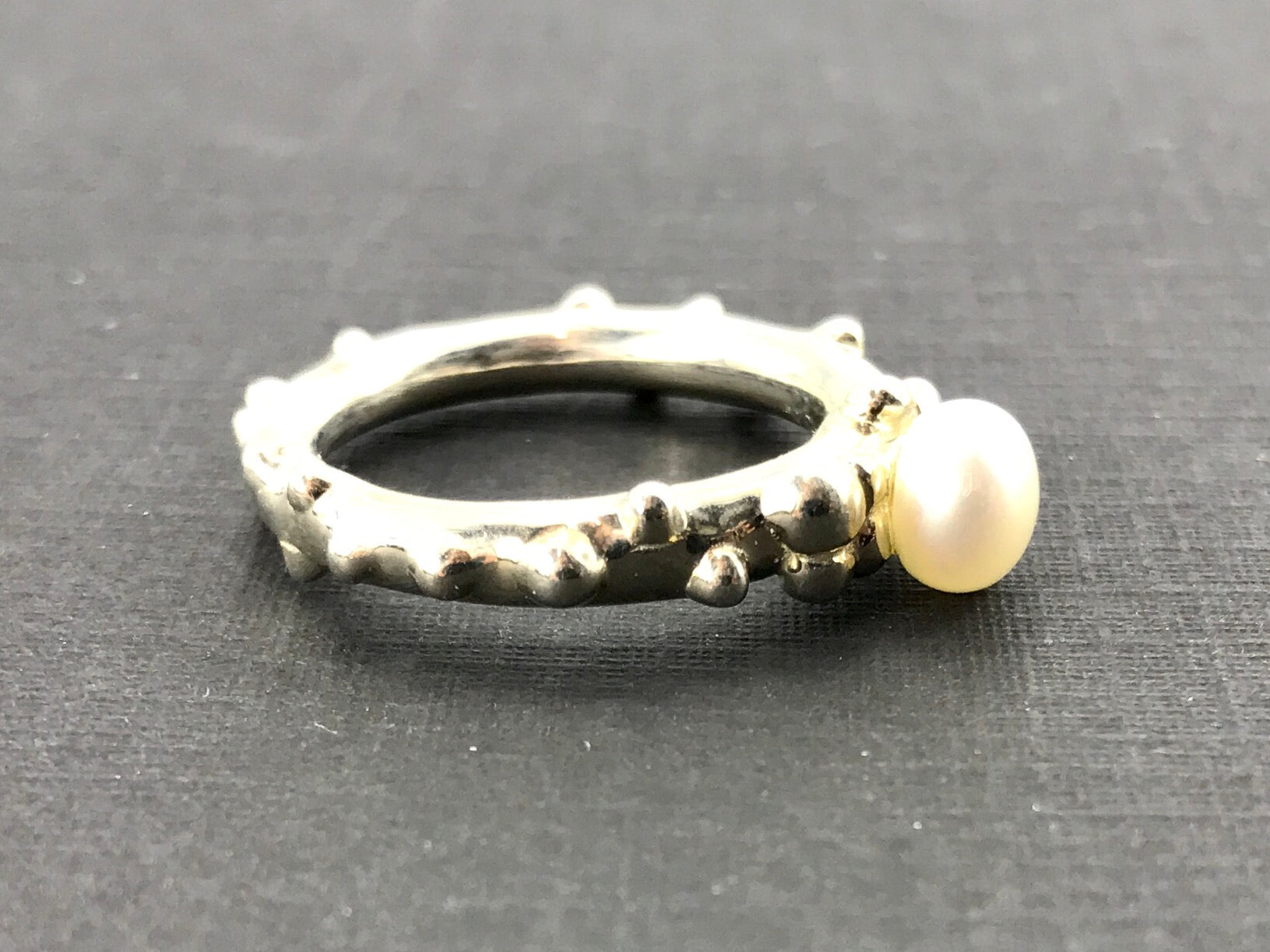 Michael Dawkins Sterling Silver Button Pearl Ring Size 6 - Queen May