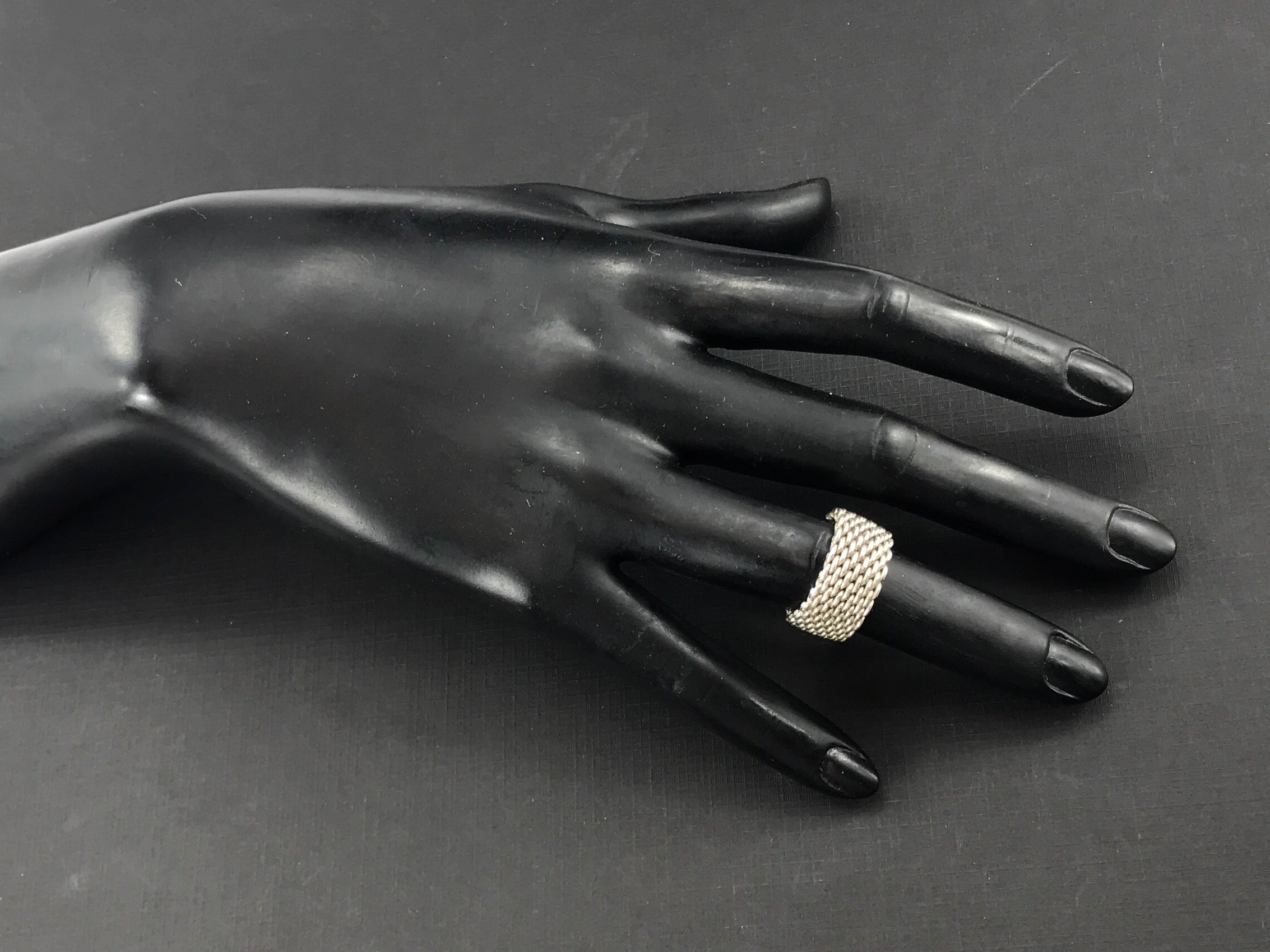 Tiffany & Co Somerset Sterling Silver Mesh Ring Band Size 6.25 - Queen May