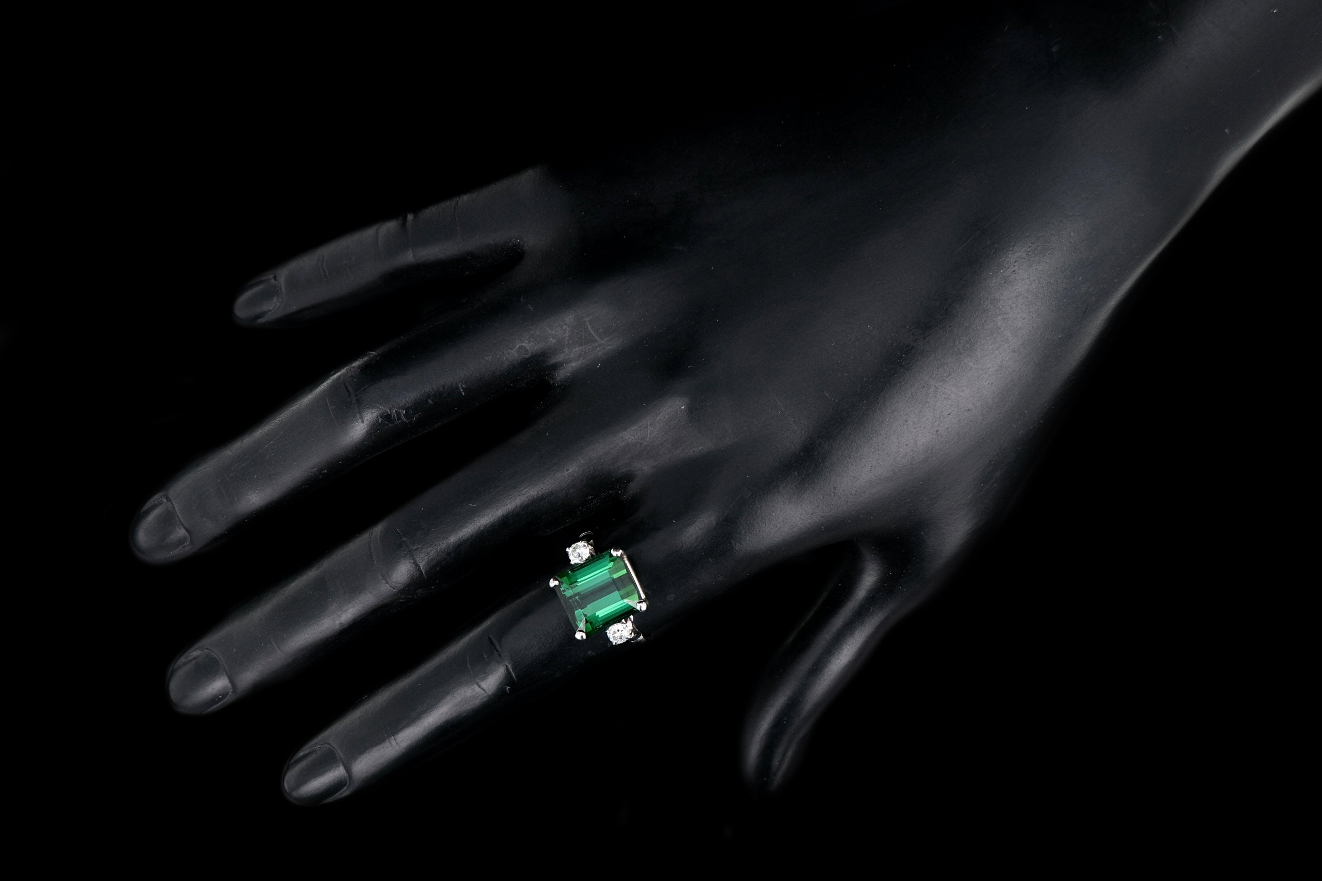 Modern Platinum 6.35 Carat Green Tourmaline and Diamond Ring - Queen May