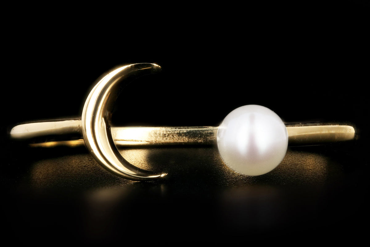 New 14K Gold Crescent Moon & Pearl Ring - Queen May