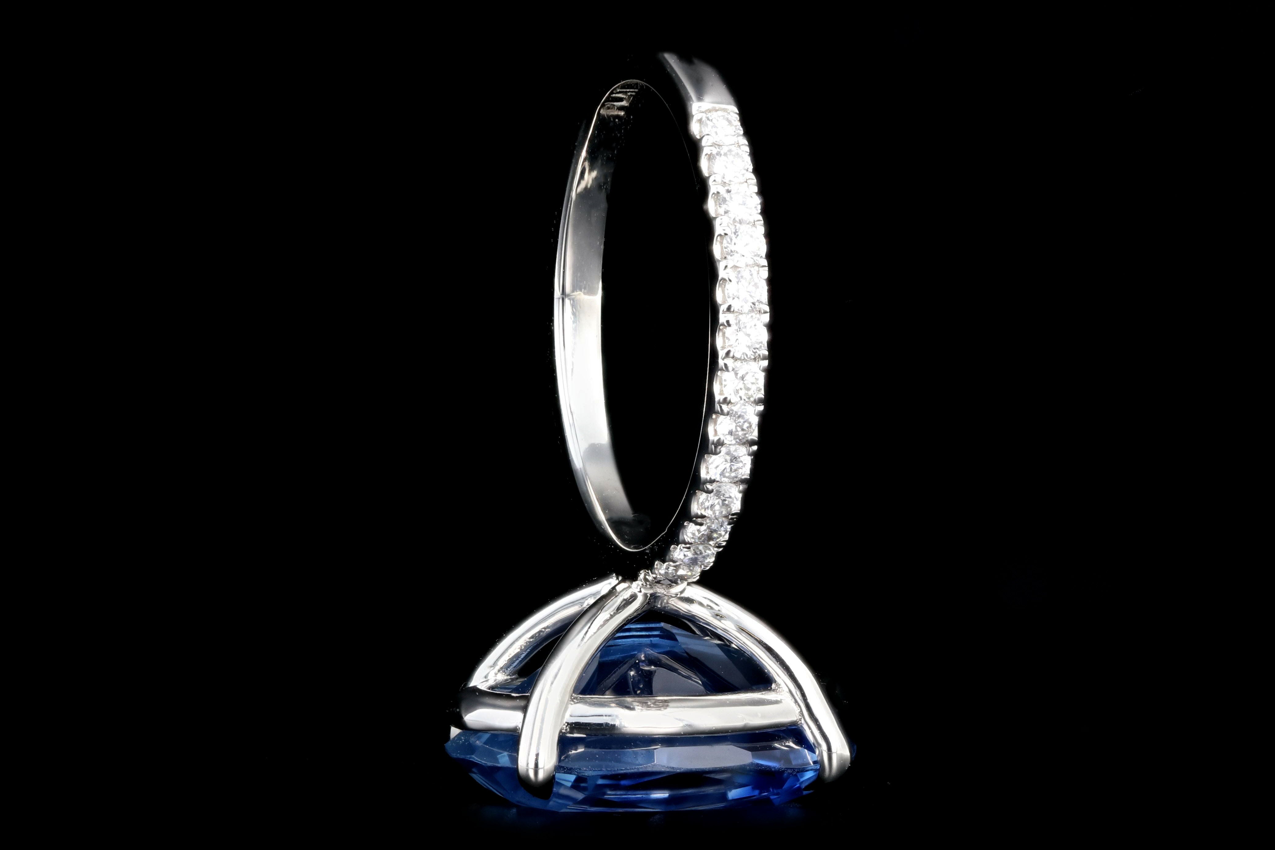 New Platinum 9.72 Carat Cornflower Oval Cut No Heat Sapphire and Diamond Ring GIA Certified - Queen May