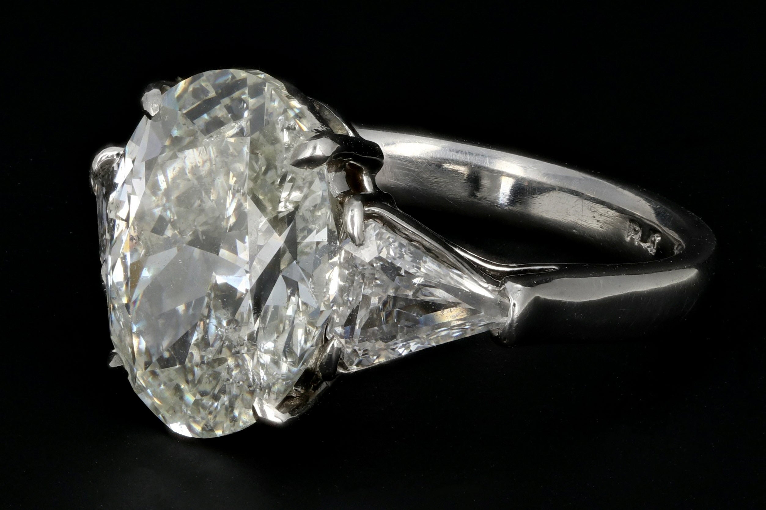 New Platinum 5.01 Carat Oval Diamond Engagement Ring GIA Certified - Queen May