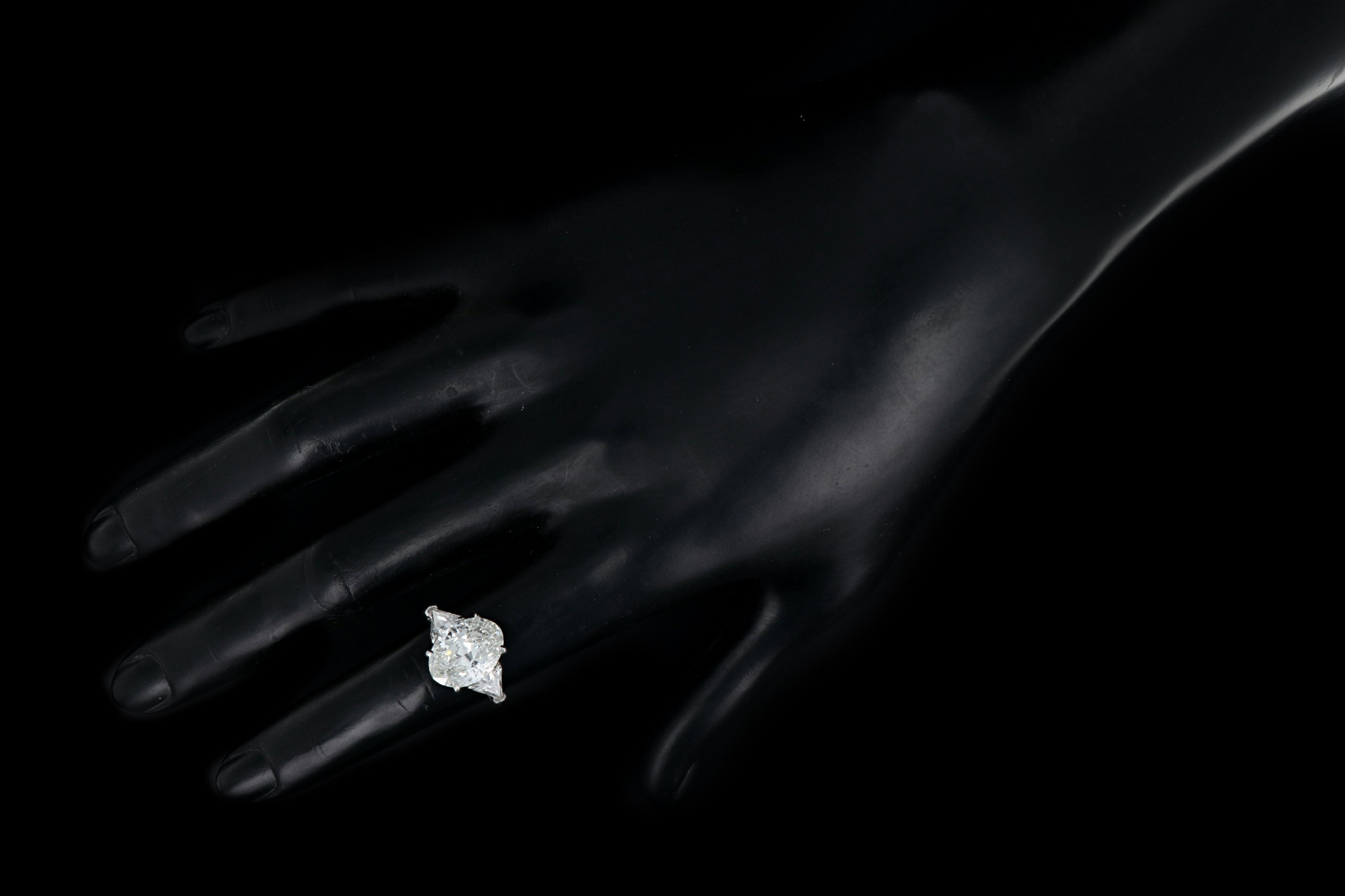 New Platinum 5.01 Carat Oval Diamond Engagement Ring GIA Certified - Queen May