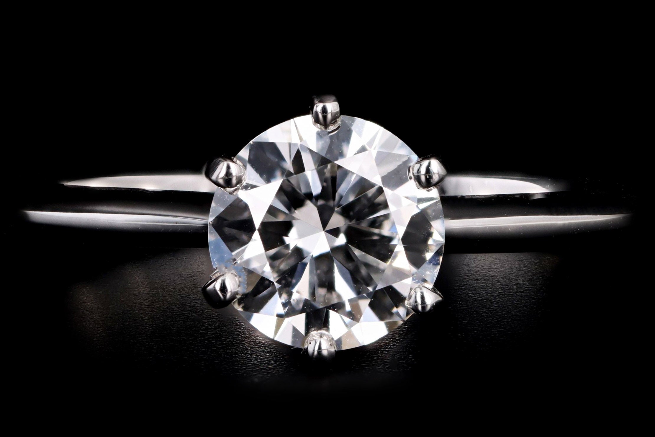 New Platinum 1.01 Carat Round Brilliant Cut Diamond Engagement Ring GIA Certified - Queen May