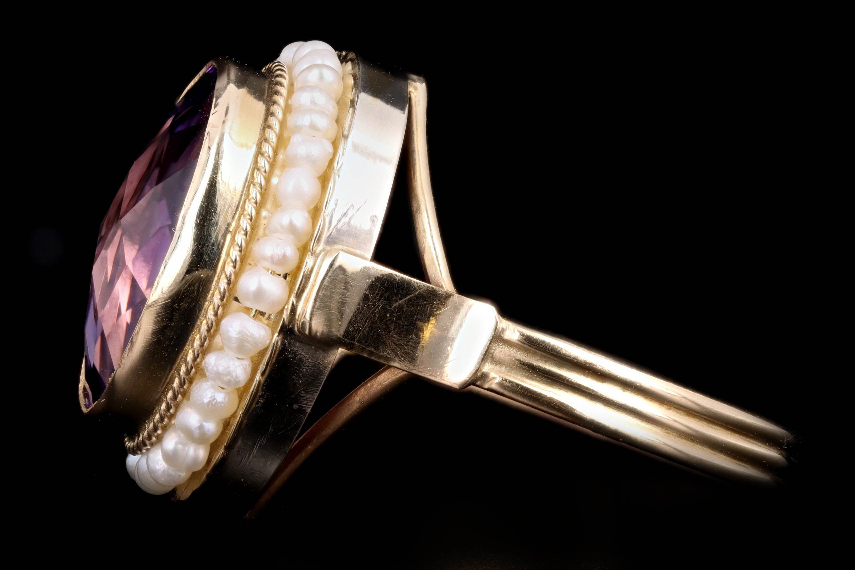 Vintage 14K Yellow Gold 4.15 Carat Amethyst & Pearl Ring - Queen May
