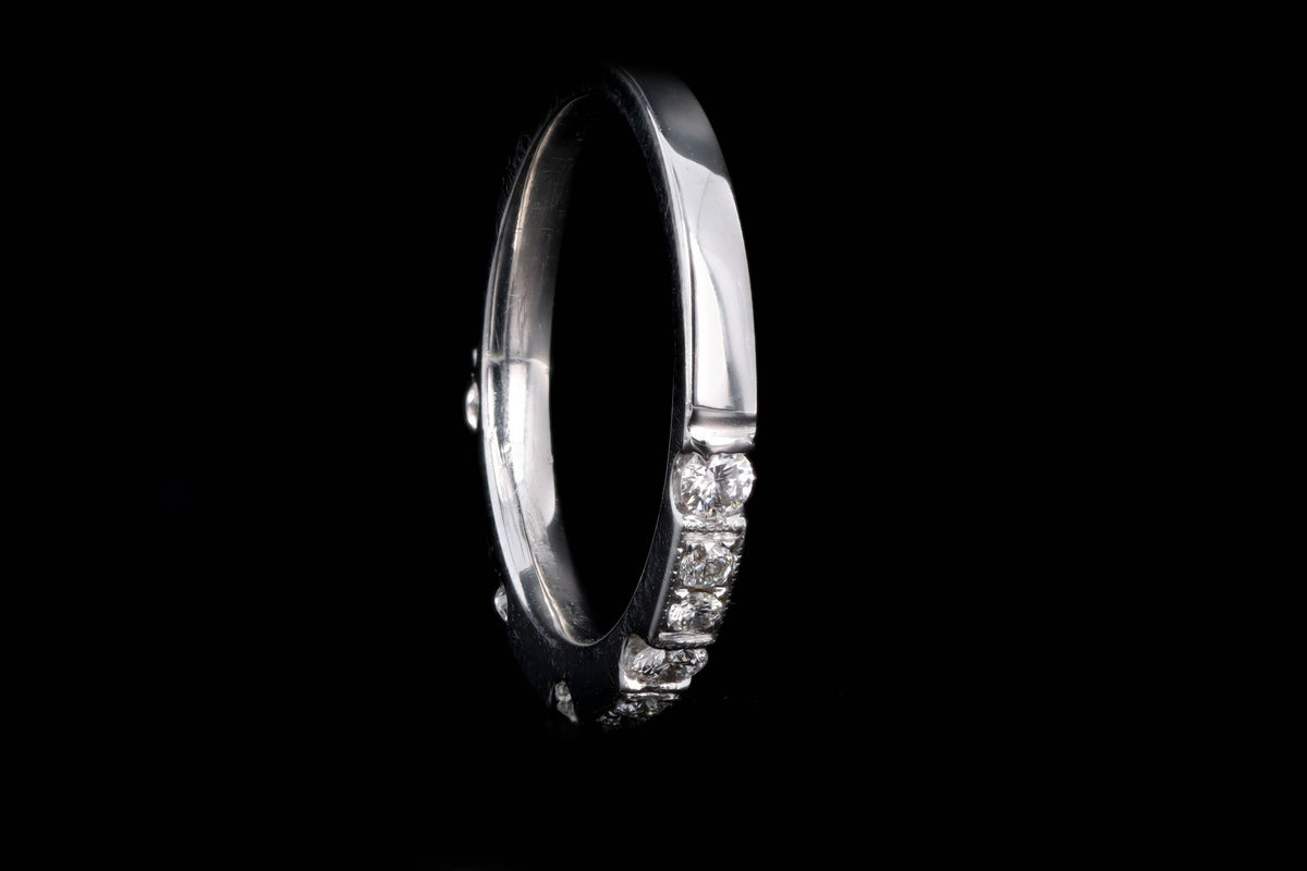 18K White Gold .25 Carat Total Weight Diamond Wedding Band - Queen May