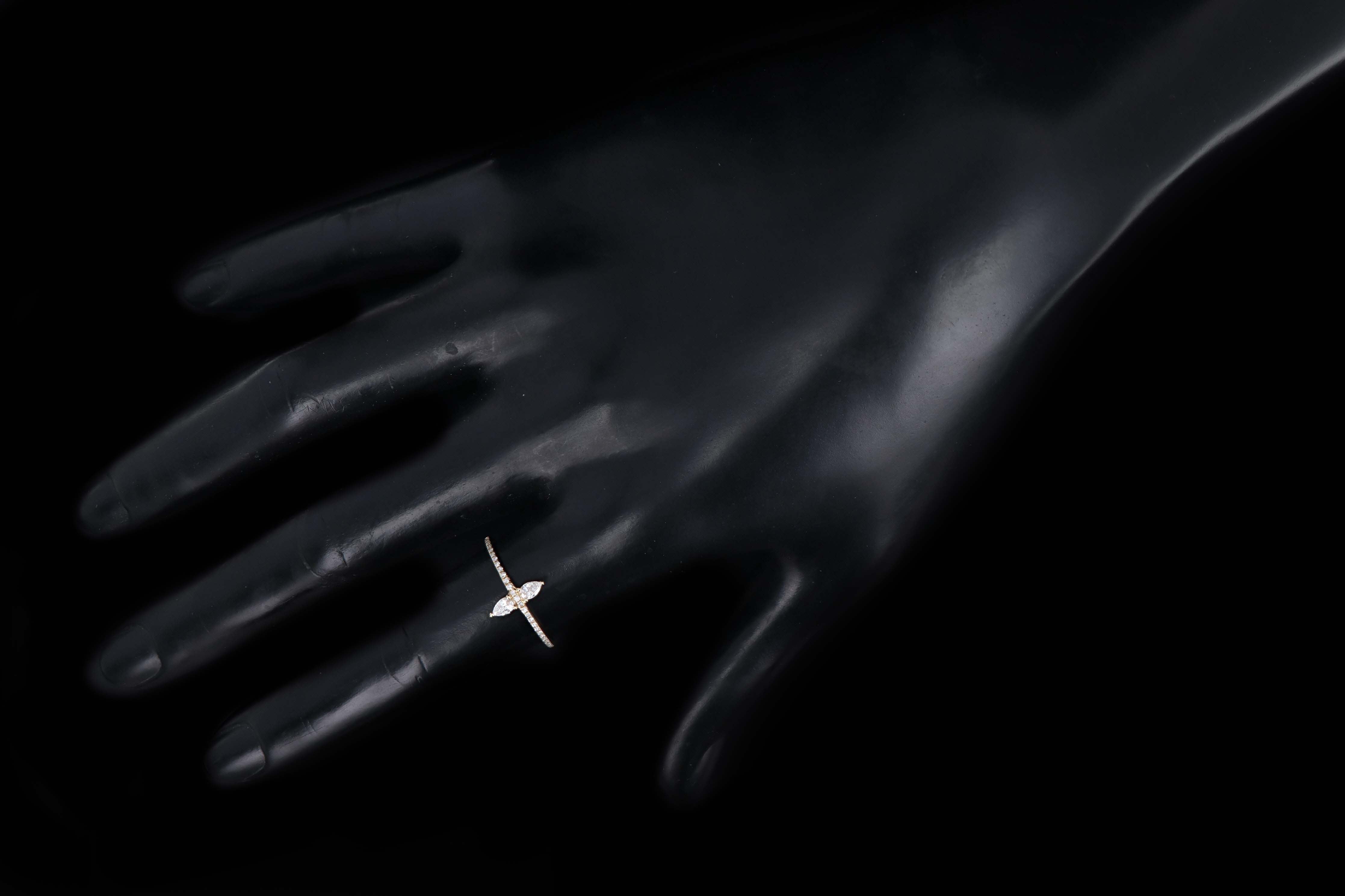 14K Gold Pear Diamond Mini Cluster Ring - Queen May