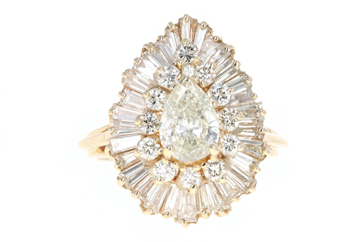 14K Yellow Gold 0.75 Carat Pear Cut Diamond Ballerina Halo Ring - Queen May