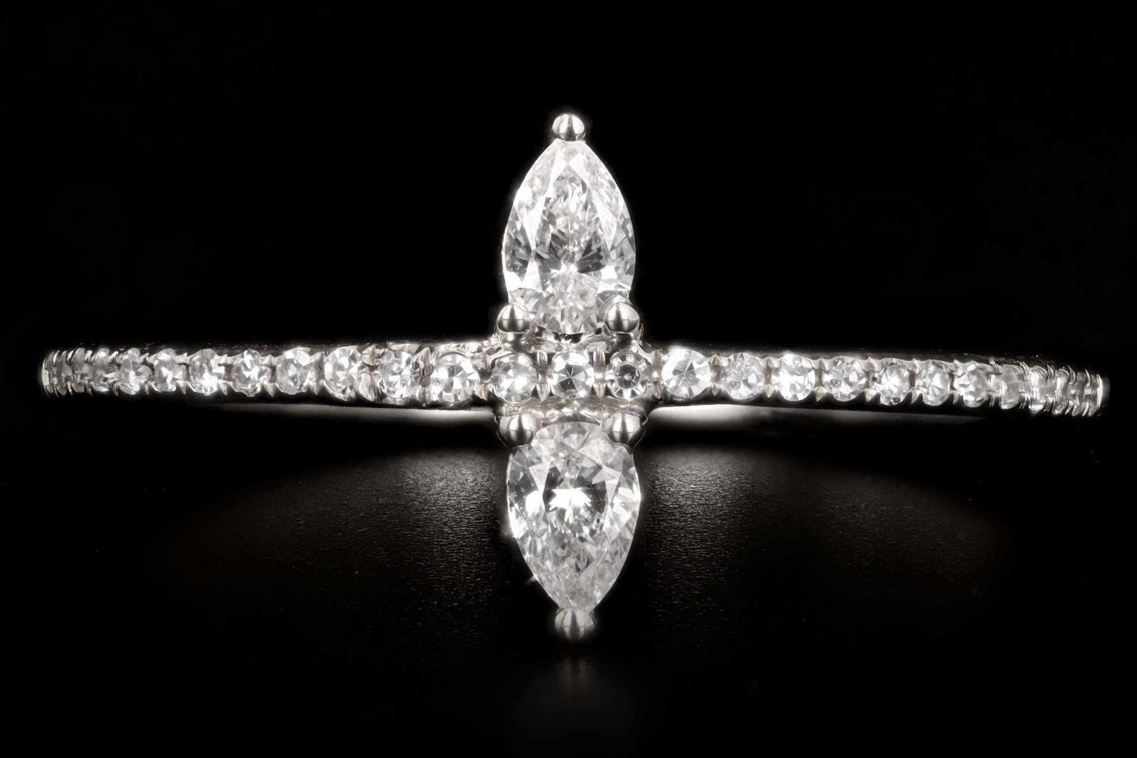 14K Gold Pear Diamond Mini Cluster Ring - Queen May