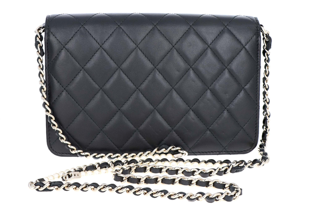 Chanel Pearl Wallet On Chain - Queen May