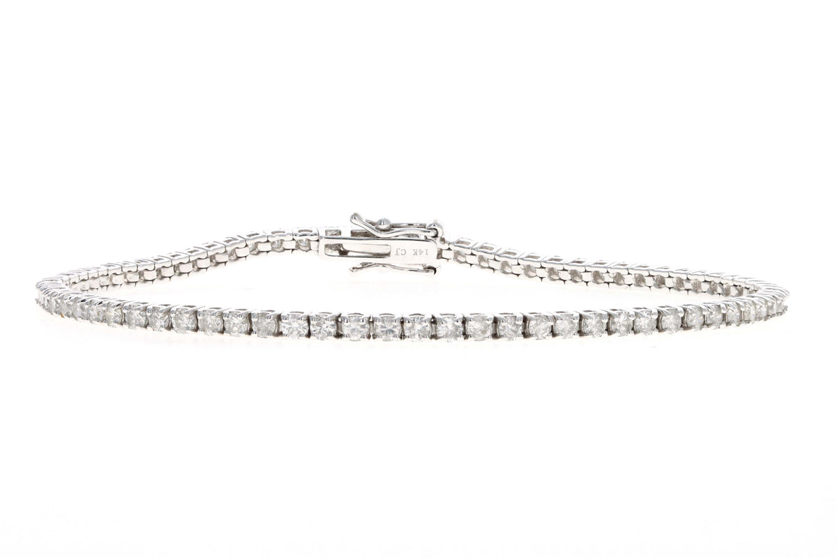 14K White Gold 2.45 Carat Total Weight Round Brilliant Cut Diamond Tennis Bracelet - Queen May