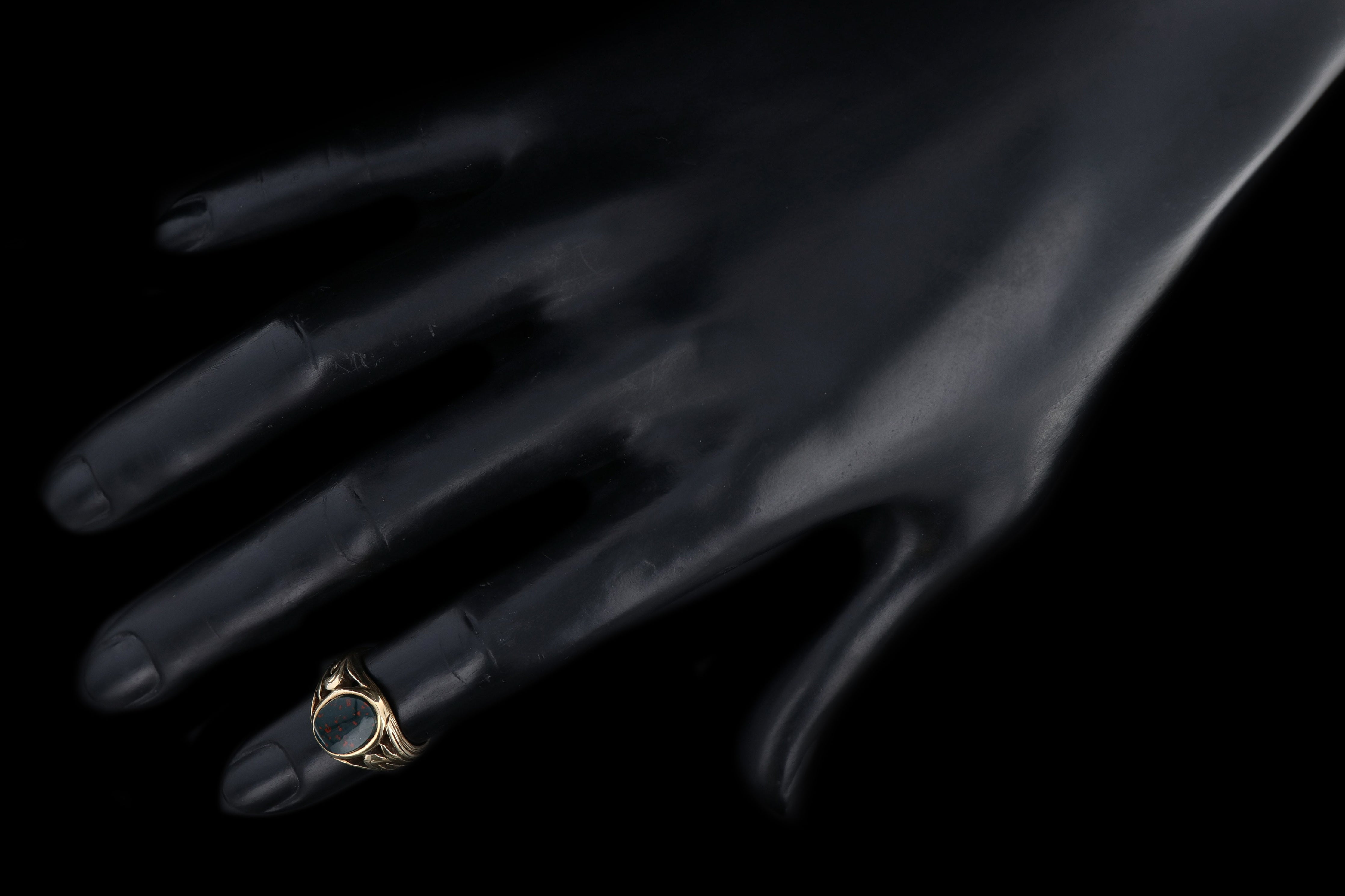 Victorian 18K Yellow Gold Bloodstone Chalcedony Pinky Ring - Queen May