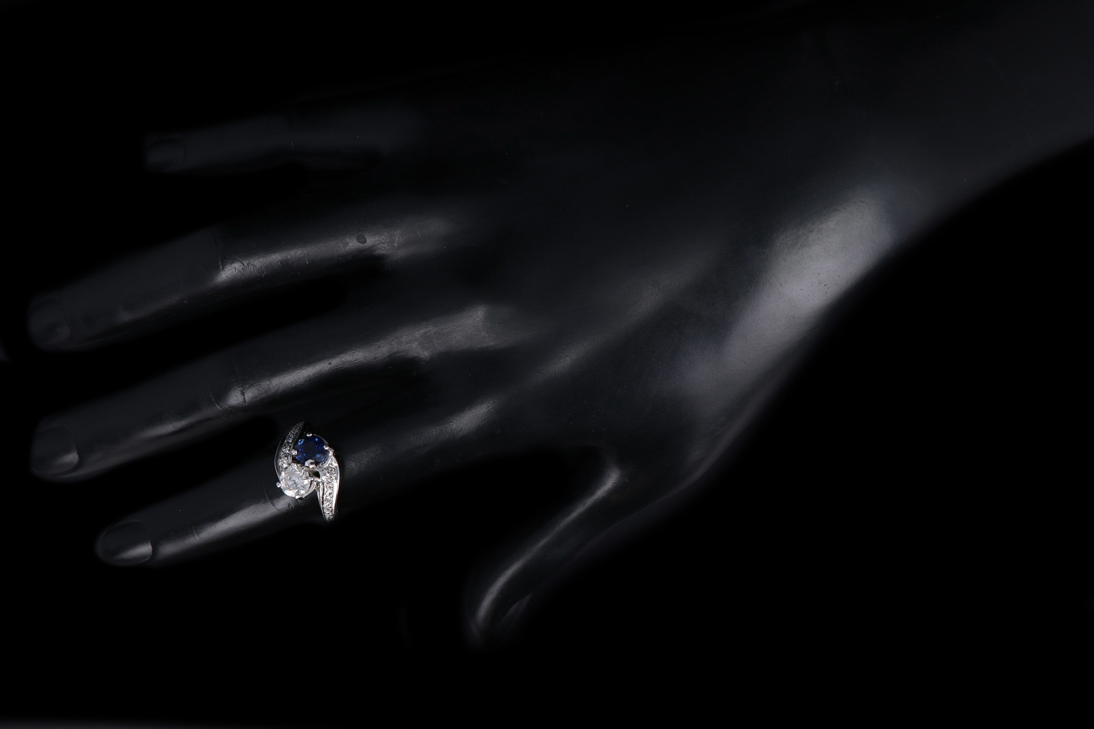 Vintage 14K White Gold Sapphire & Diamond Toi Et Moi Ring - Queen May