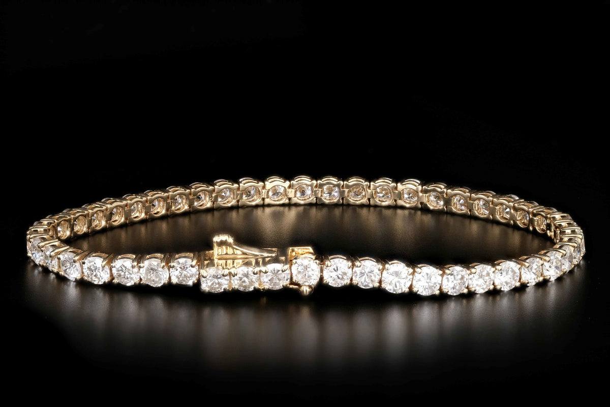 14K Yellow Gold 9 Carats Total Weight Round Brilliant Cut Diamond Tennis Bracelet - Queen May