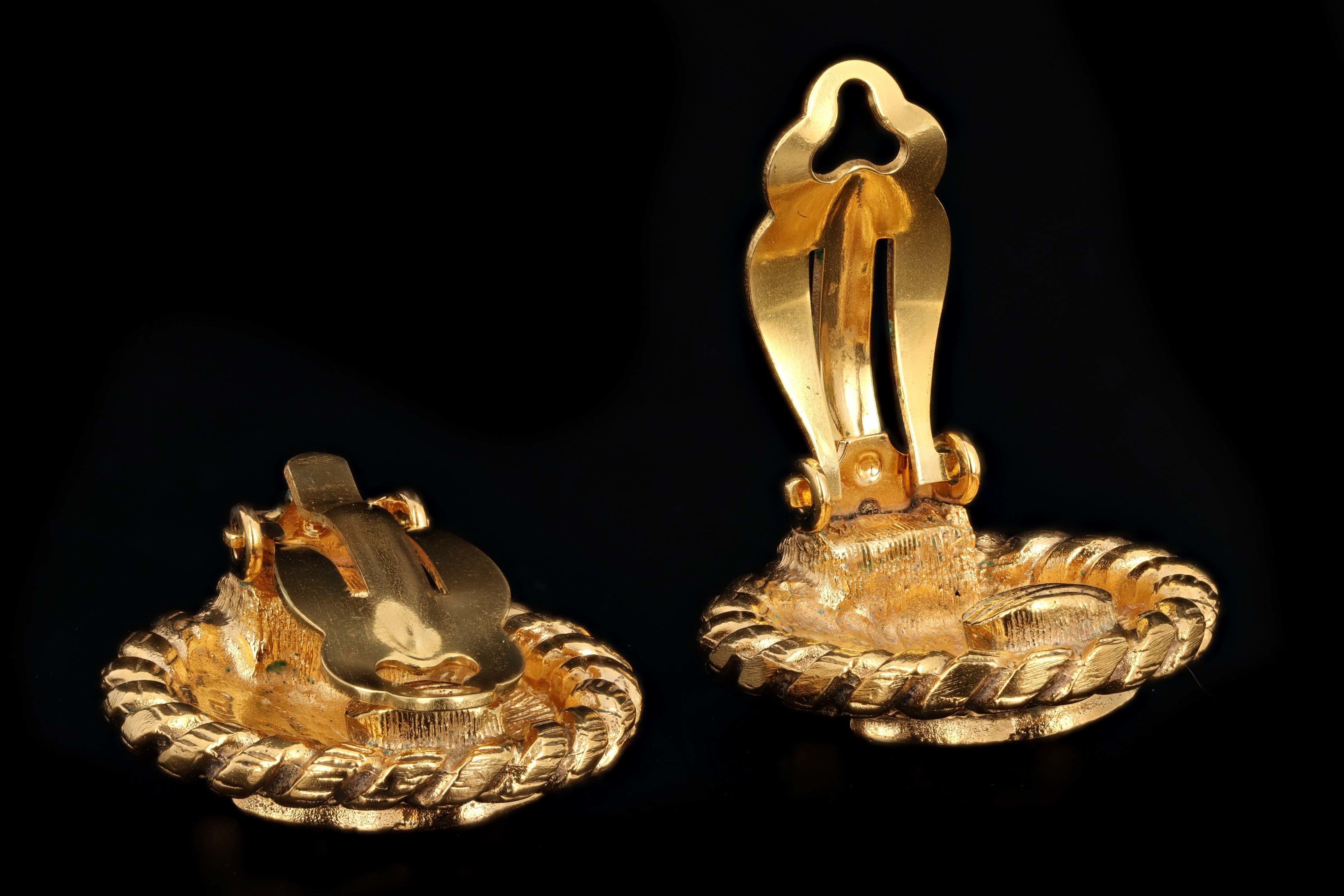 Vintage Chanel Small Coin Clip On Gold Plated Earrings - Queen May