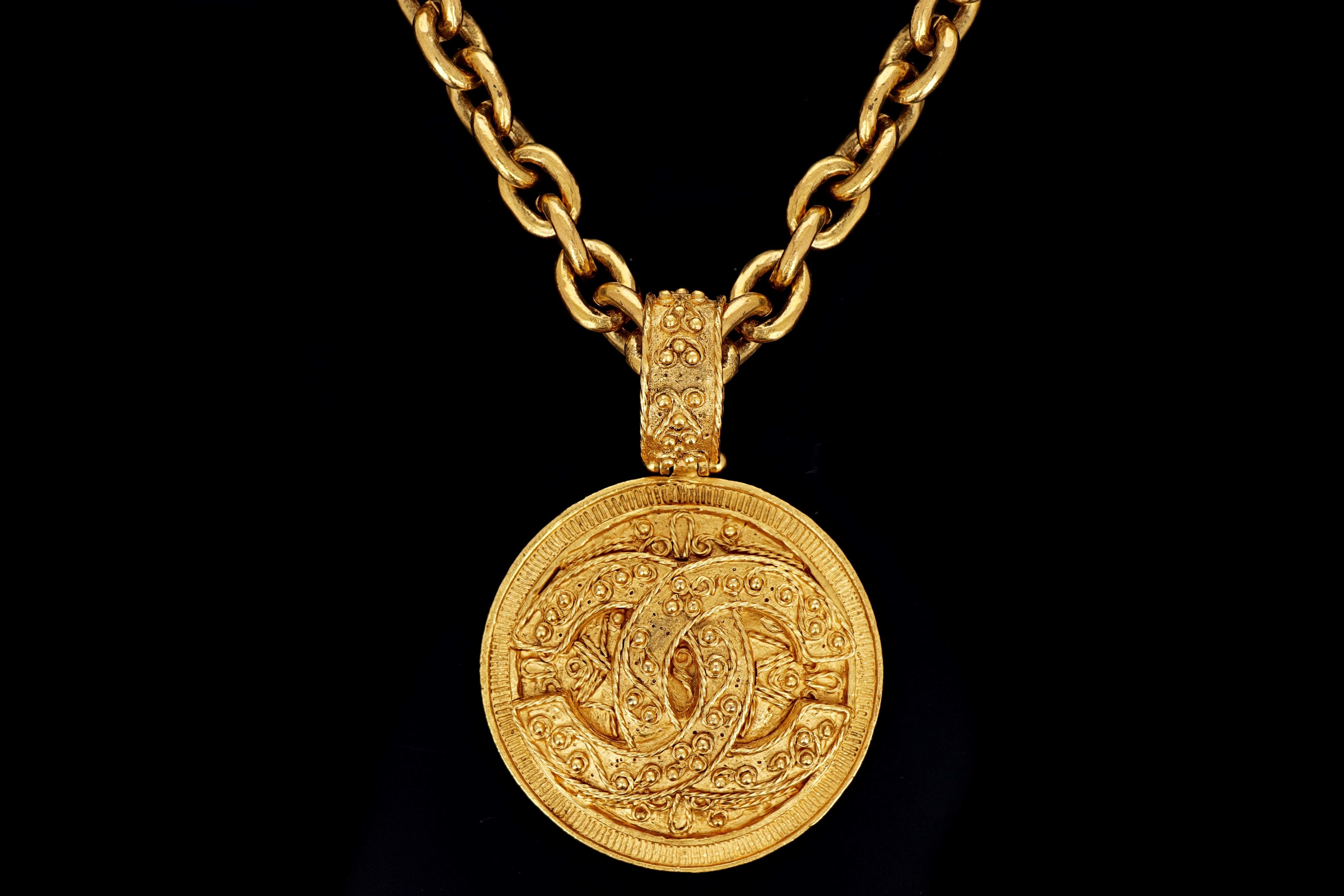 1990's Vintage Chanel Gold Plated Necklace - Queen May