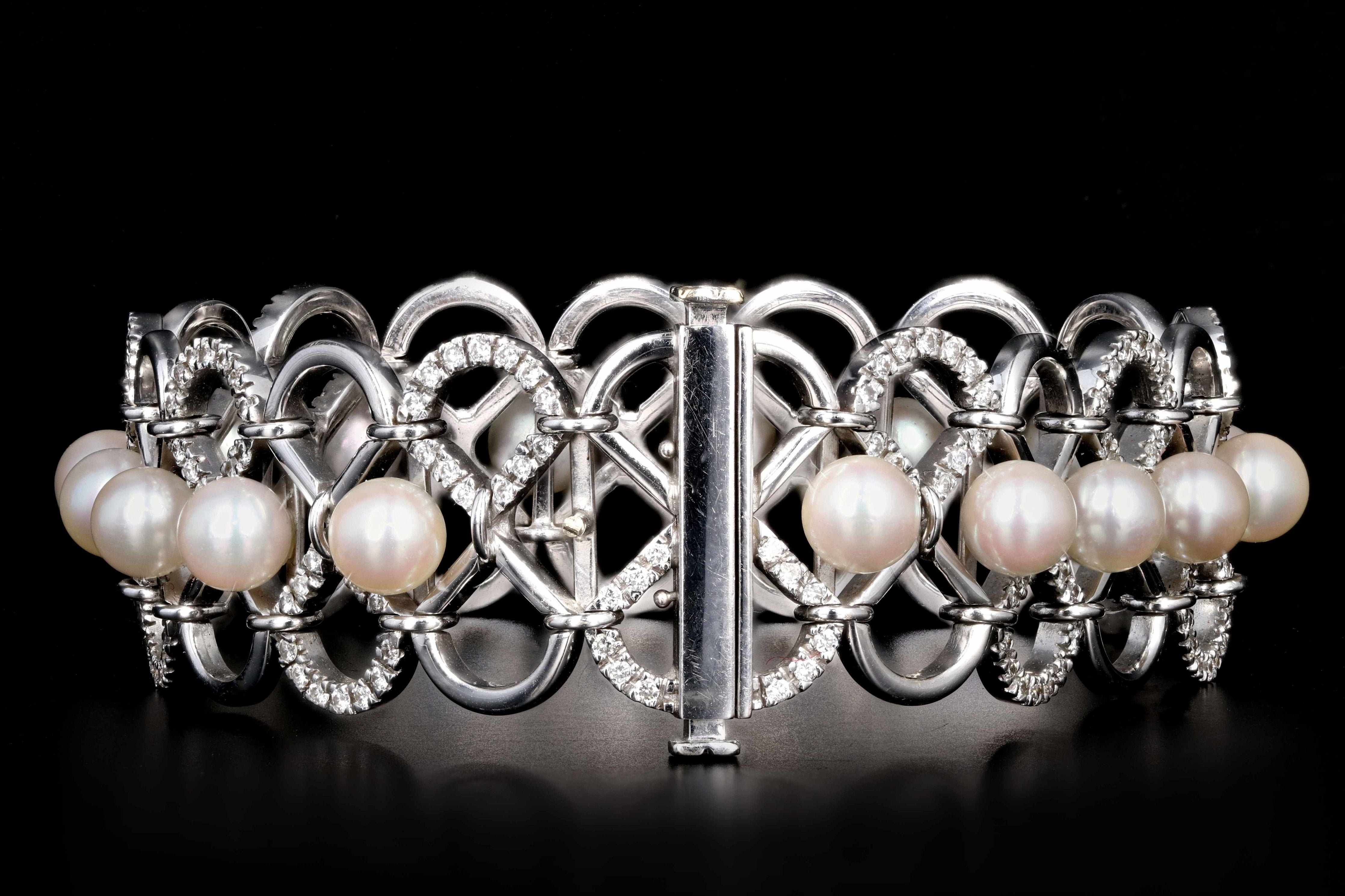 Modern 18K White Gold 6MM Pearl and Diamond Bracelet - Queen May