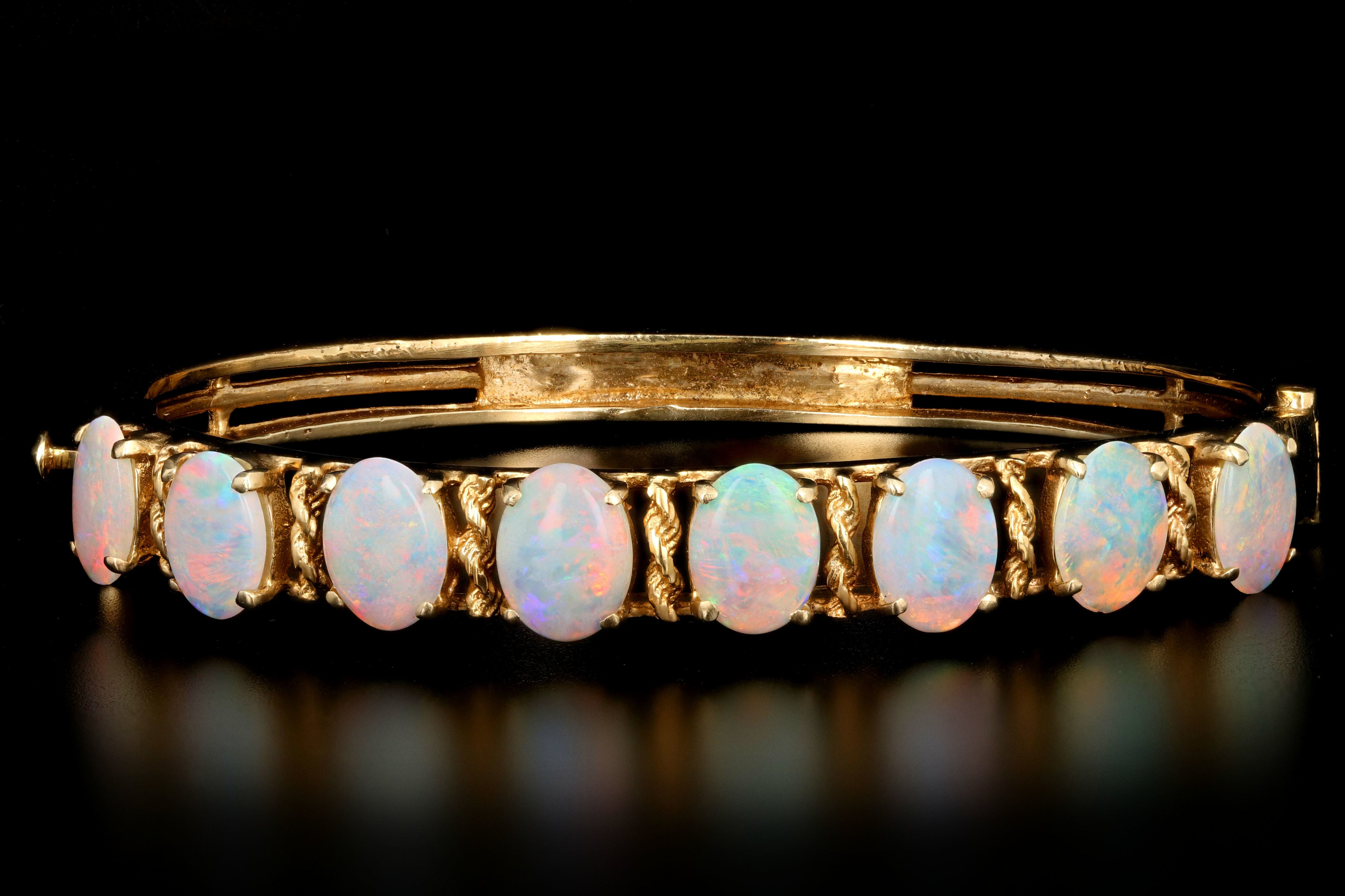 Retro 14K Yellow Gold 4 Carat Opal Bracelet - Queen May