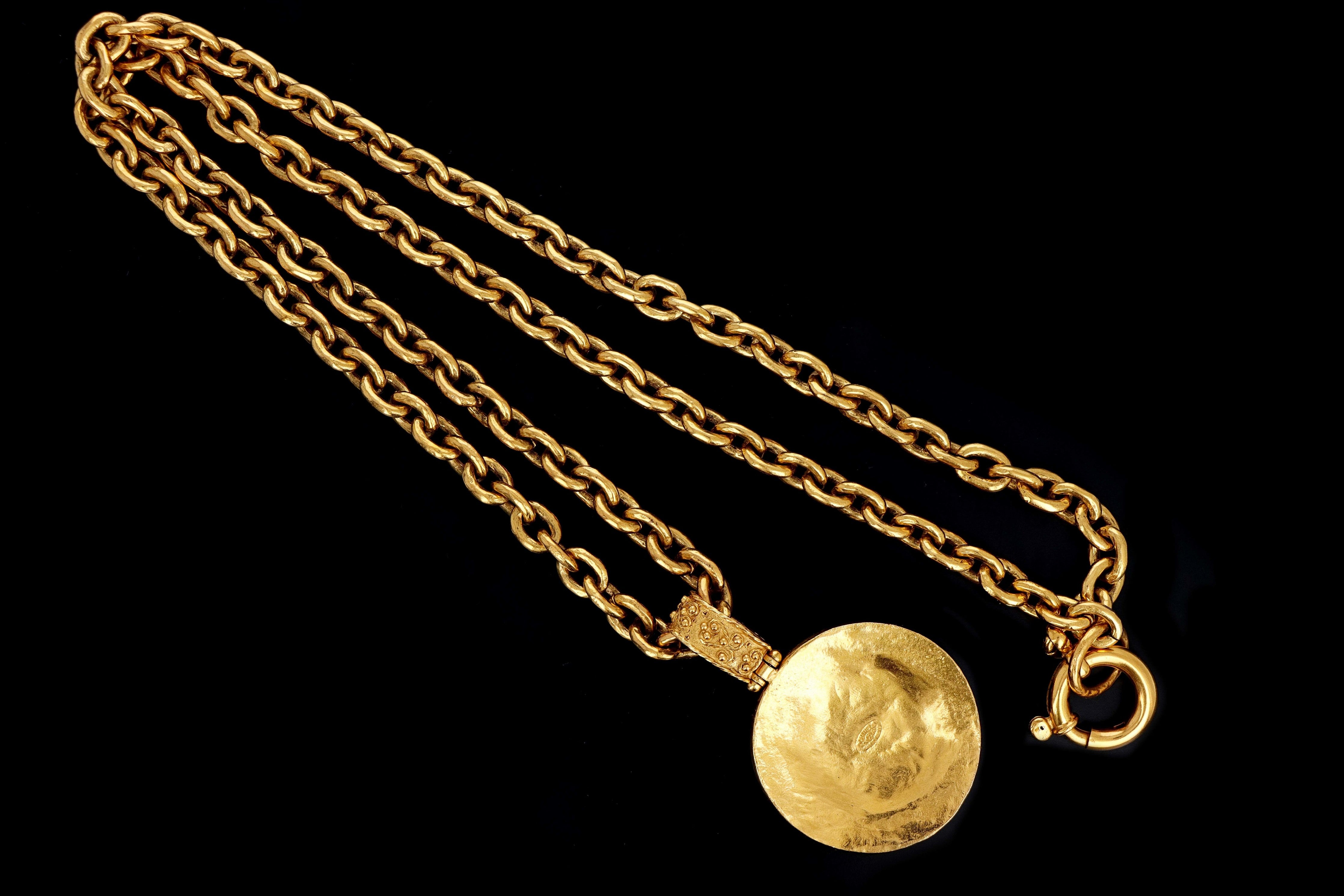 1990's Vintage Chanel Gold Plated Necklace - Queen May
