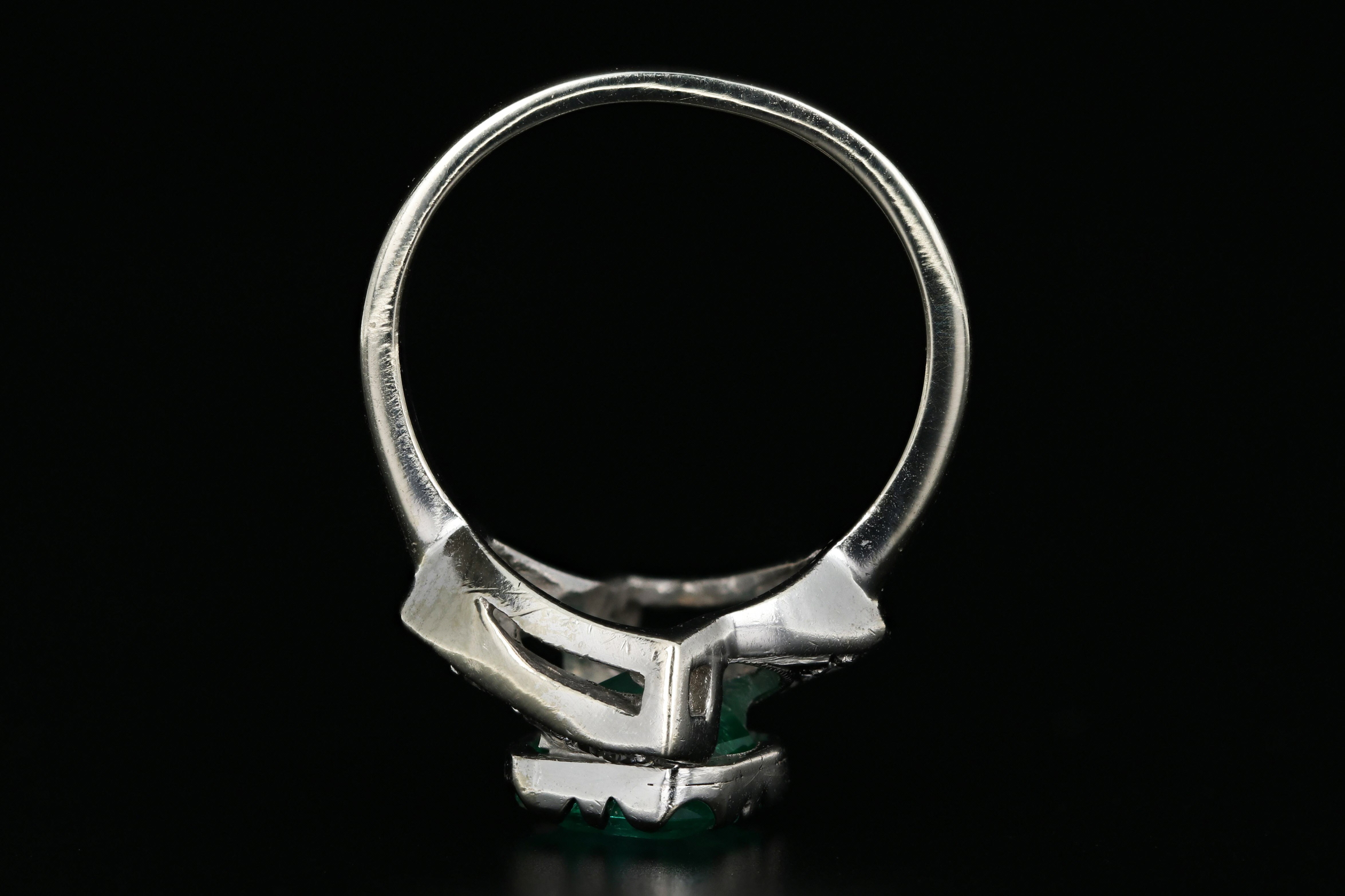 Vintage 14K White Gold 1.5 Carat Colombian Emerald and Diamond Ring - Queen May