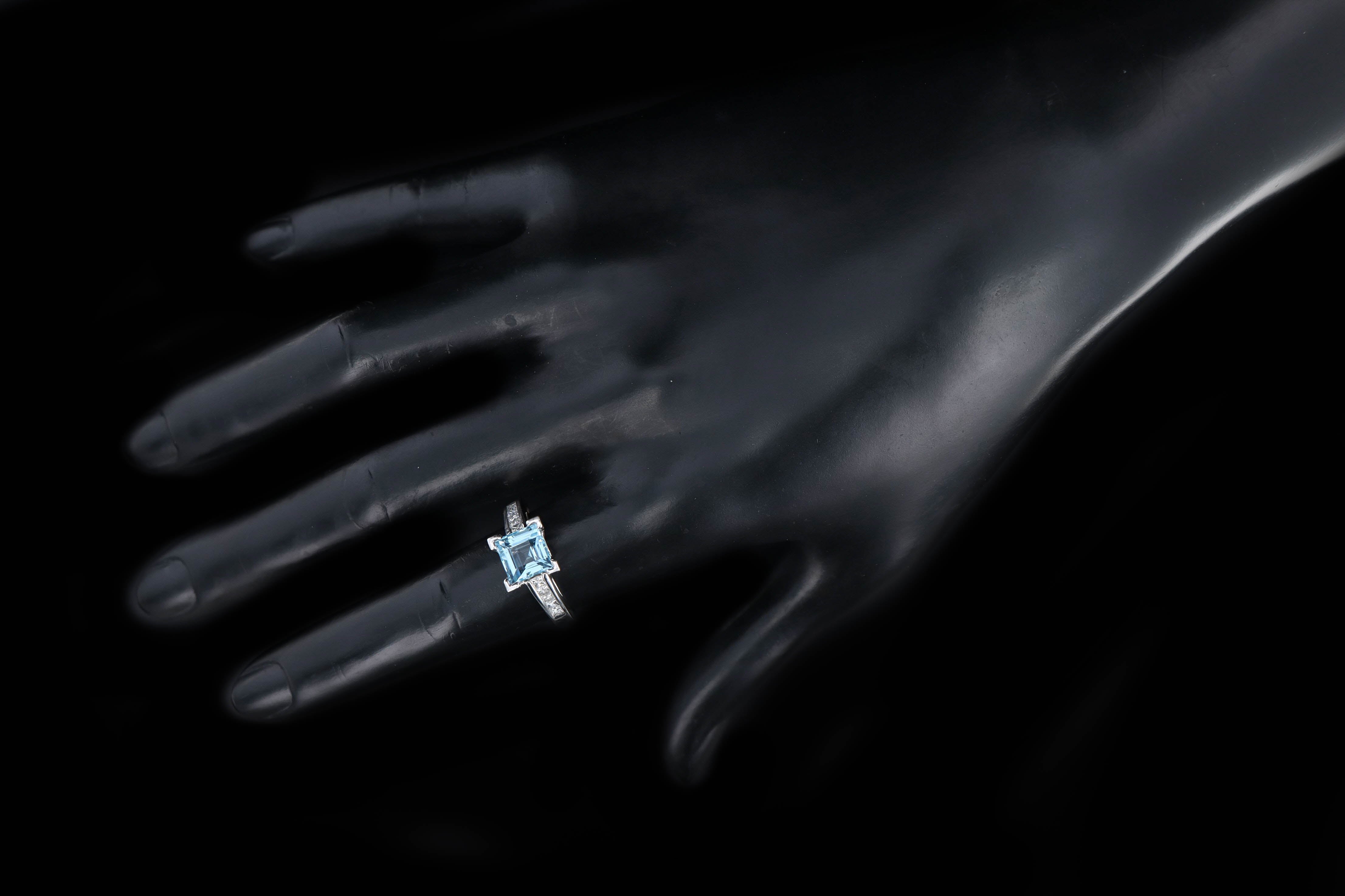 14K White Gold 2 Carat Aquamarine & Princess Cut Diamond Ring - Queen May