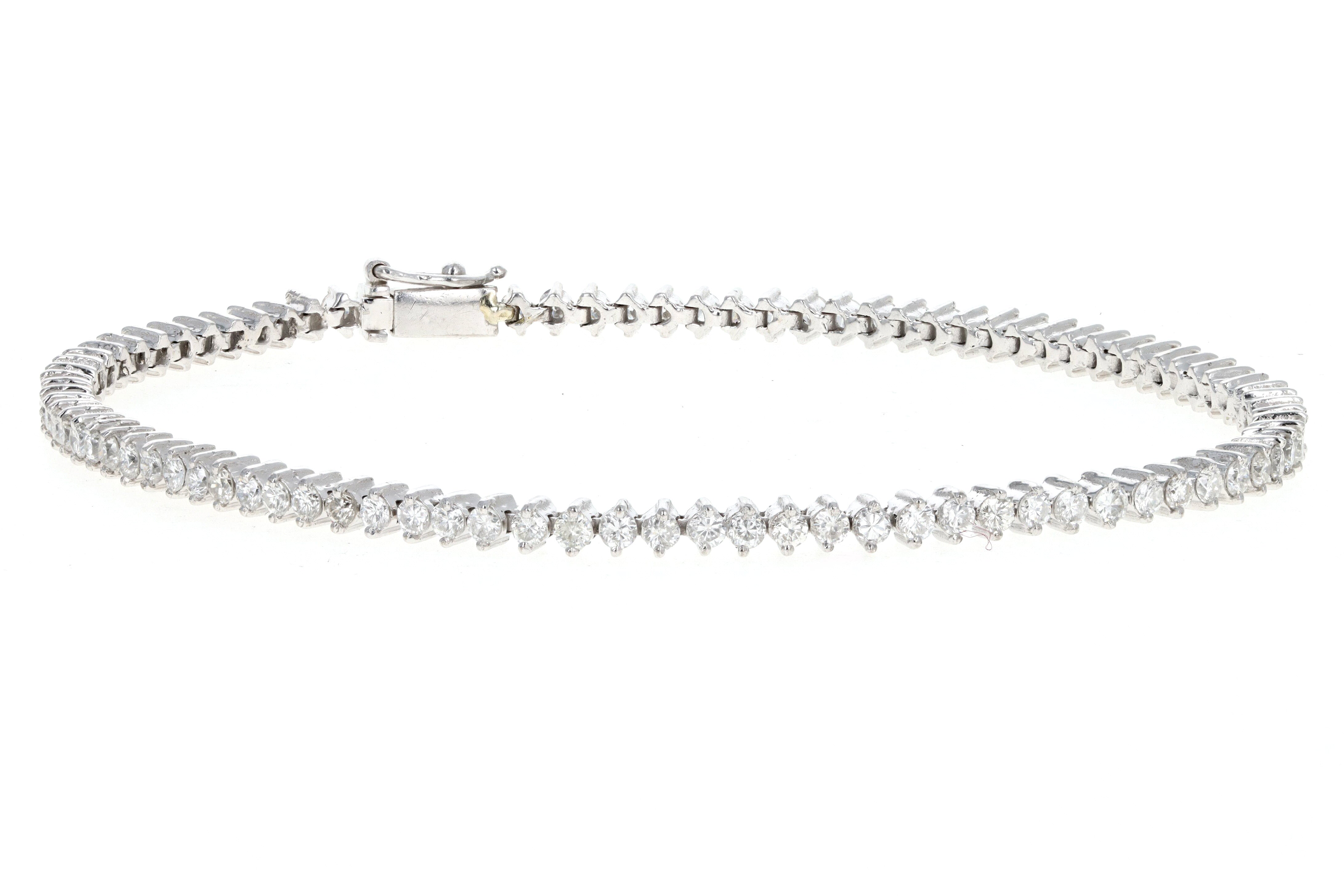 18K White Gold 1.70 Carat Total Weight Round Diamond Bracelet - Queen May
