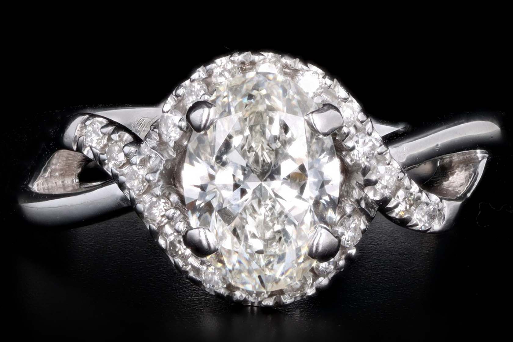 14K White Gold 1.00 Carat Oval Diamond Engagement Ring GIA Certified - Queen May