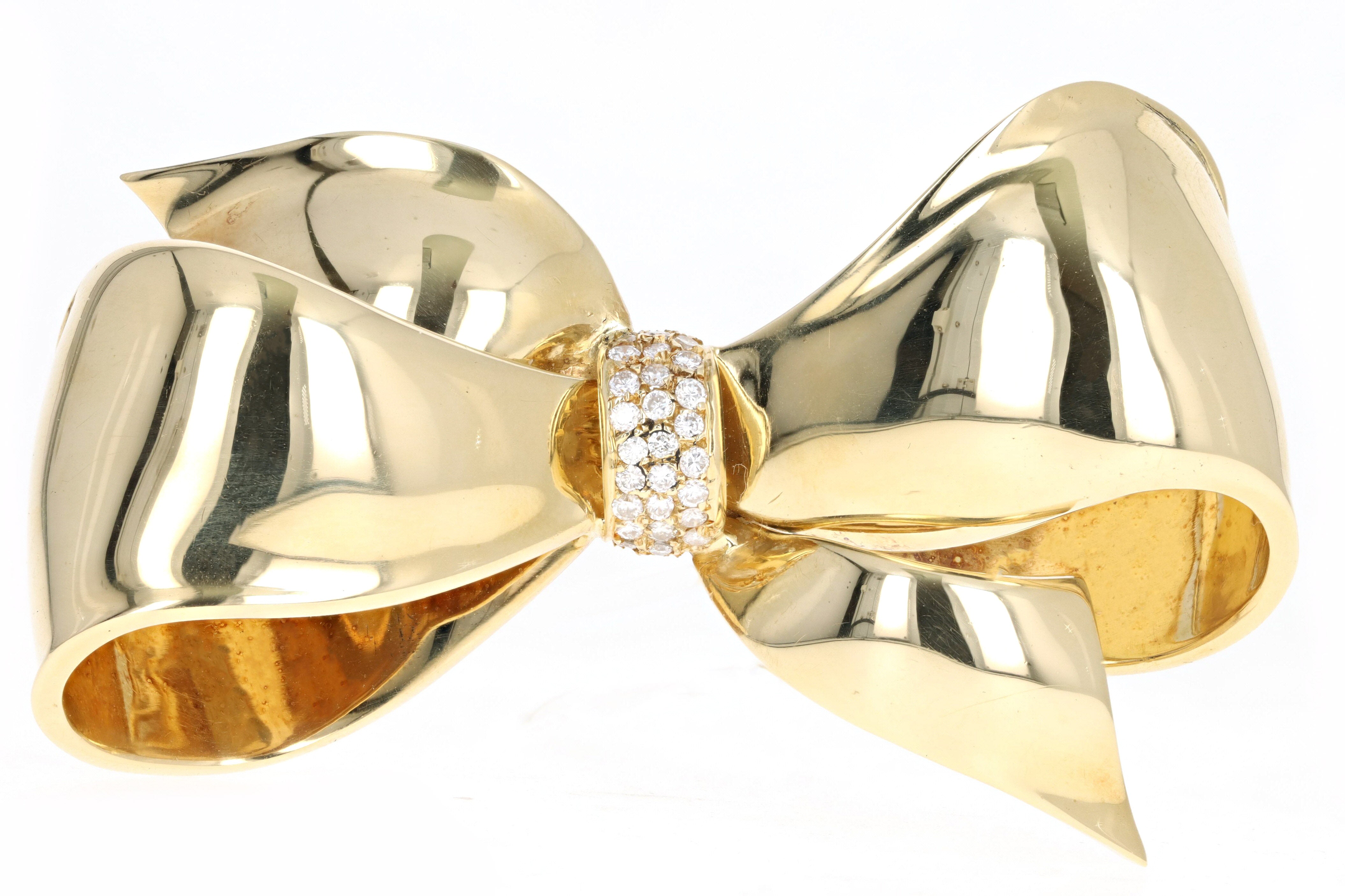Vintage 18K Yellow Gold Diamond Bow Brooch - Queen May