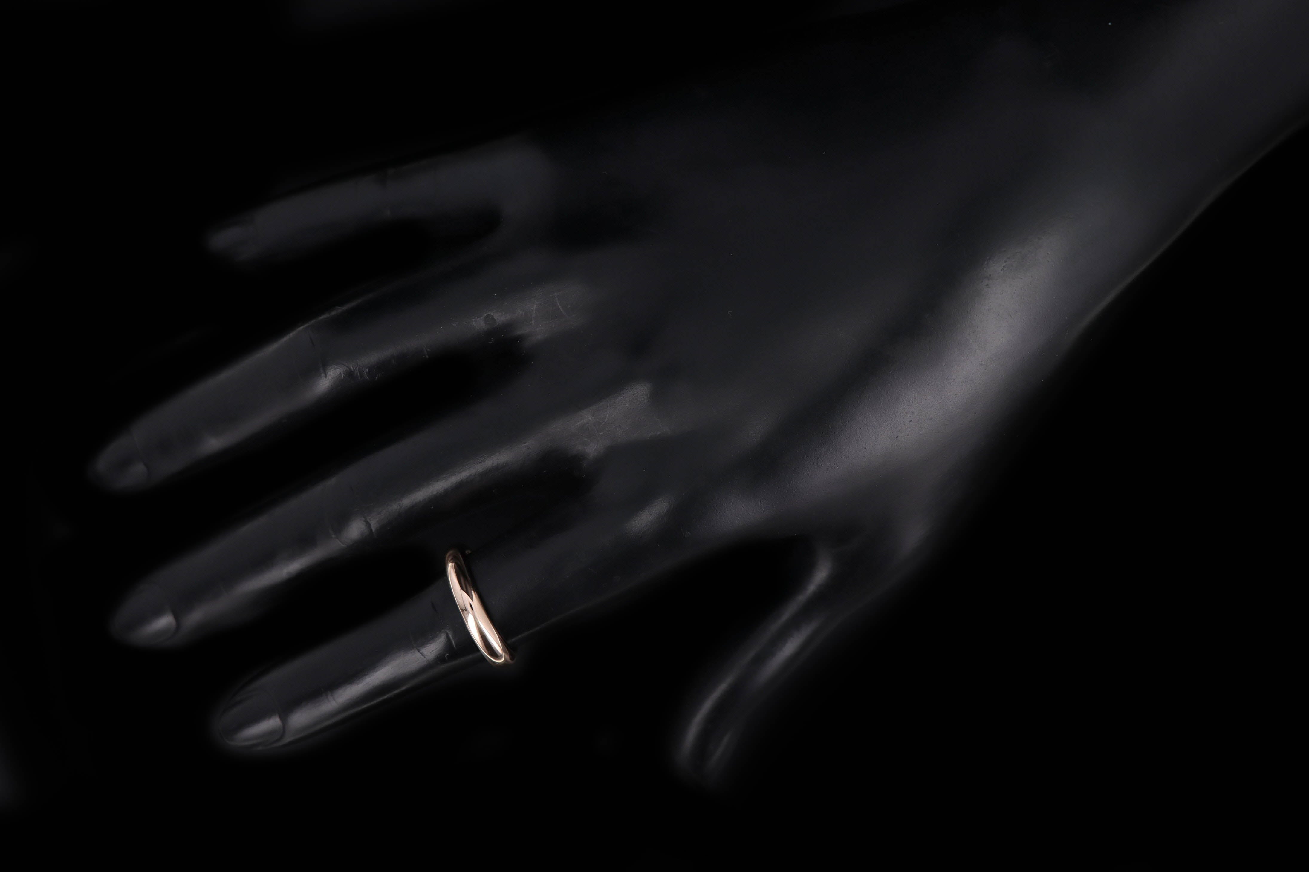 Victorian 18K Yellow Gold 3.3mm Wedding Band - Queen May