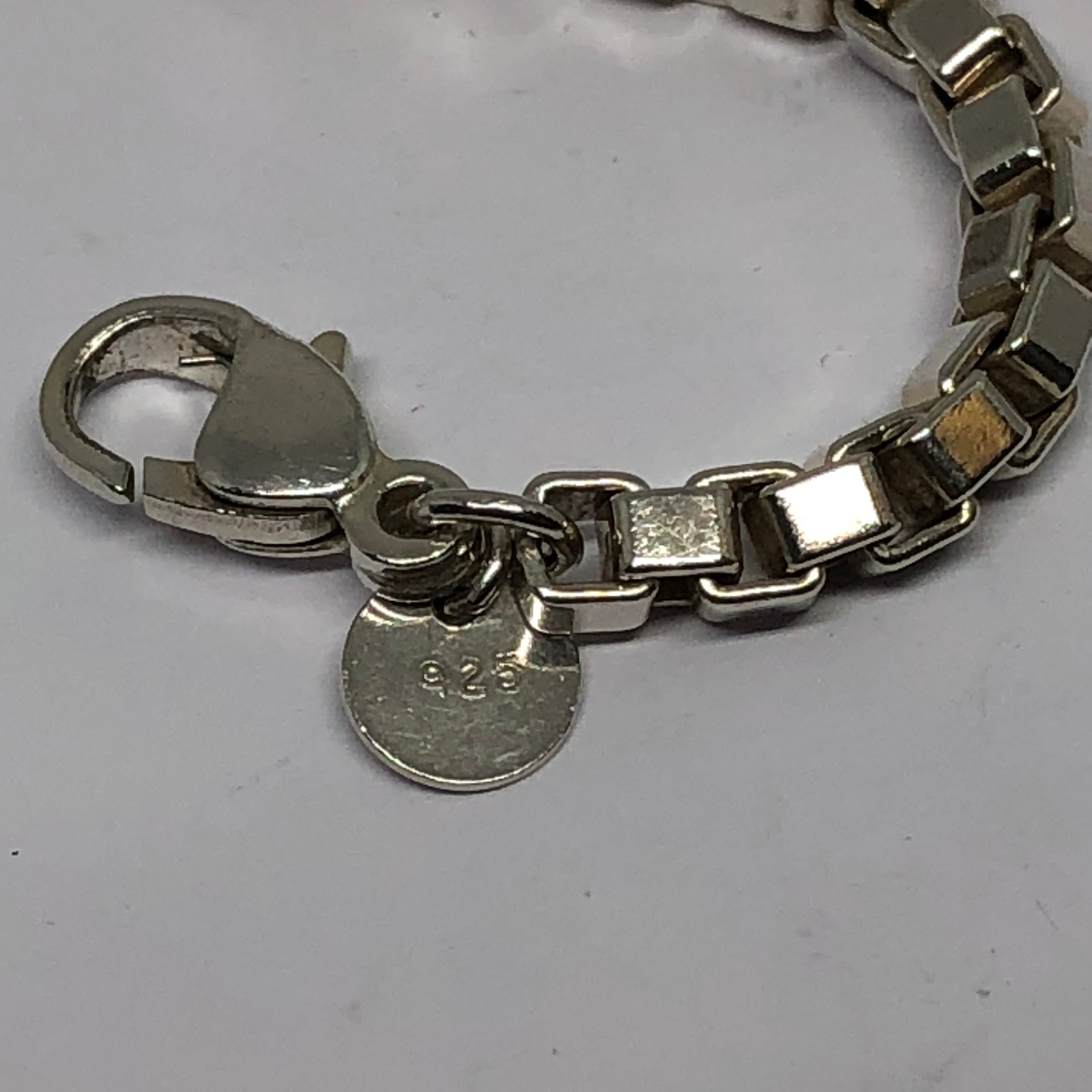 Tiffany & Co Sterling Silver Venetian Box Link 7.5" B - Queen May