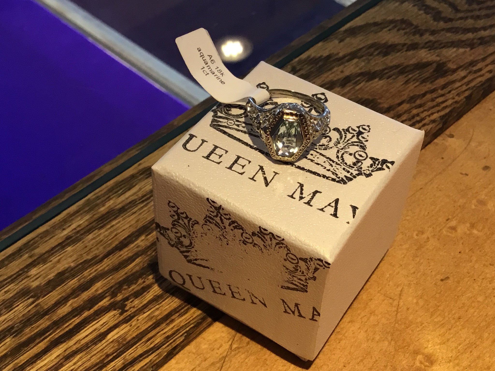18k aquamarine ring RESERVED for Becky - Queen May