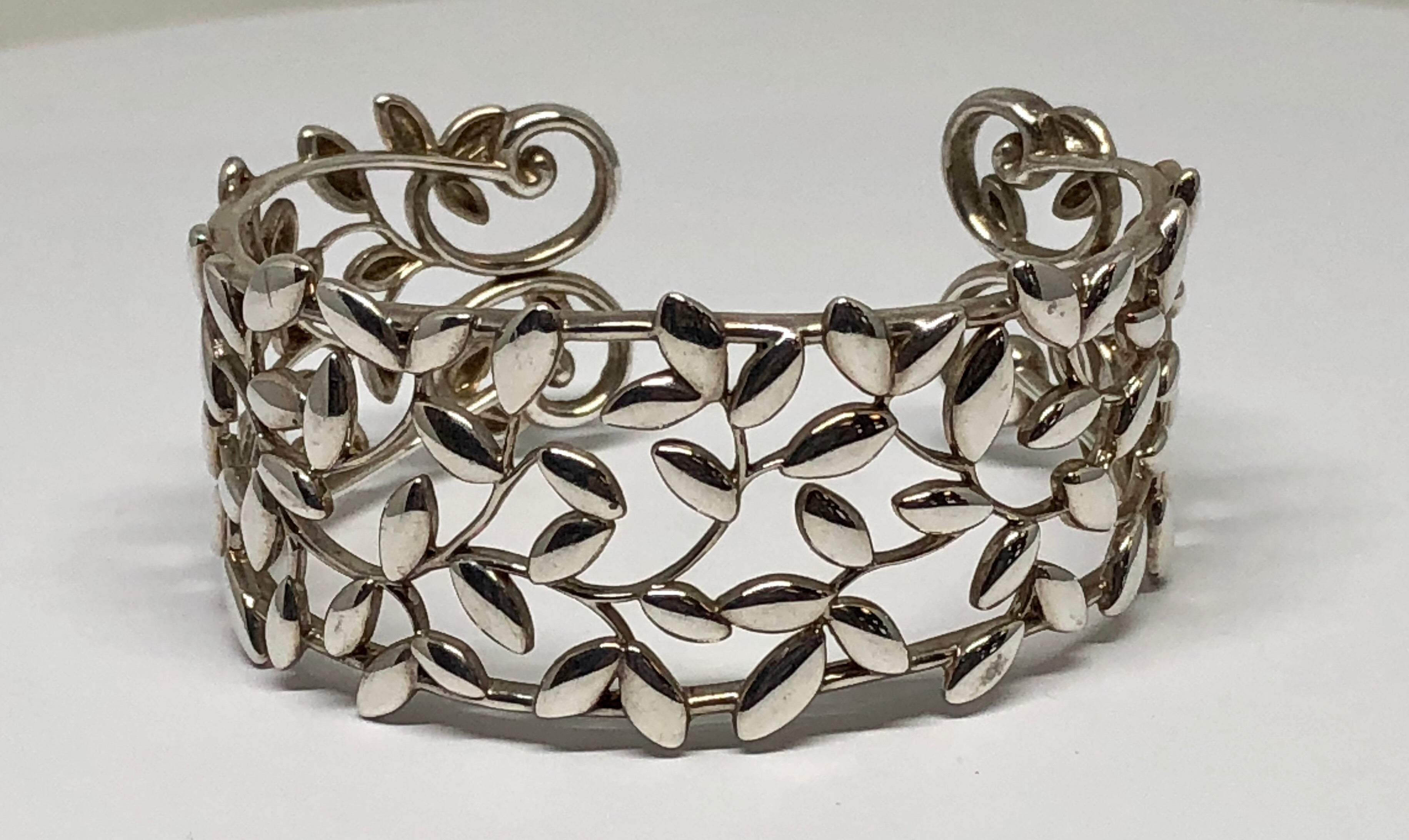Tiffany & Co Sterling Silver Paloma Picasso Olive Leaf Cuff Bracelet - Queen May