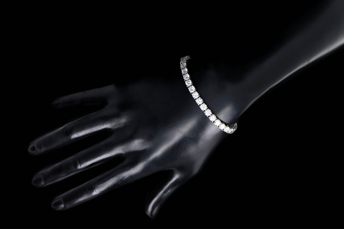 14K White Gold 11.05 Carat Total Weight Round Brilliant Cut Diamond Tennis Bracelet - Queen May